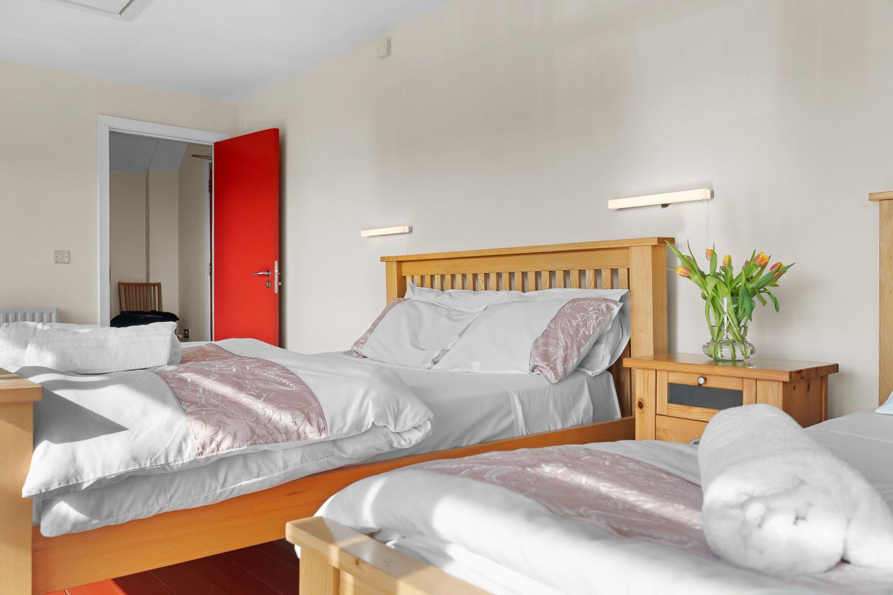 Deluxe Double or Twin Room photo 3