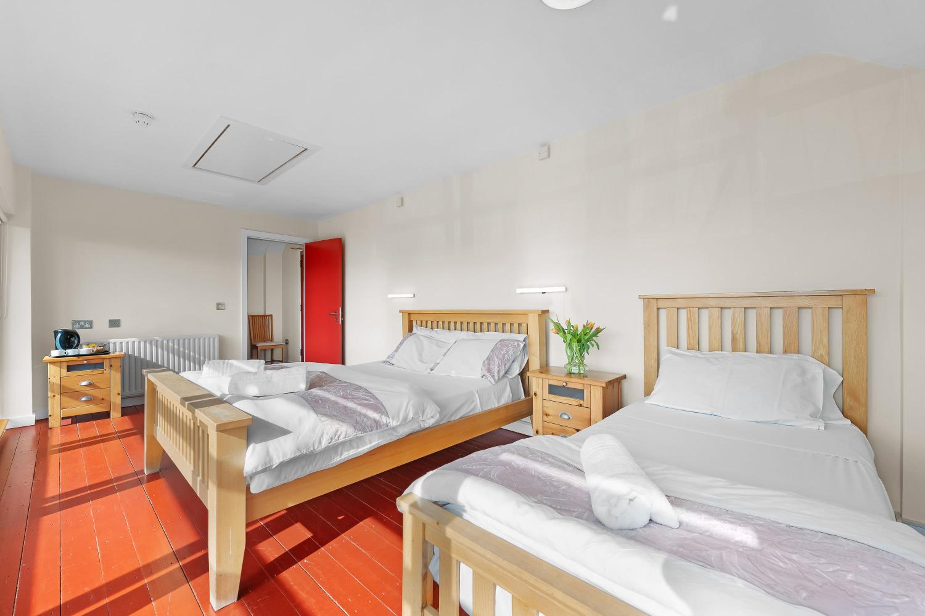Deluxe Double or Twin Room