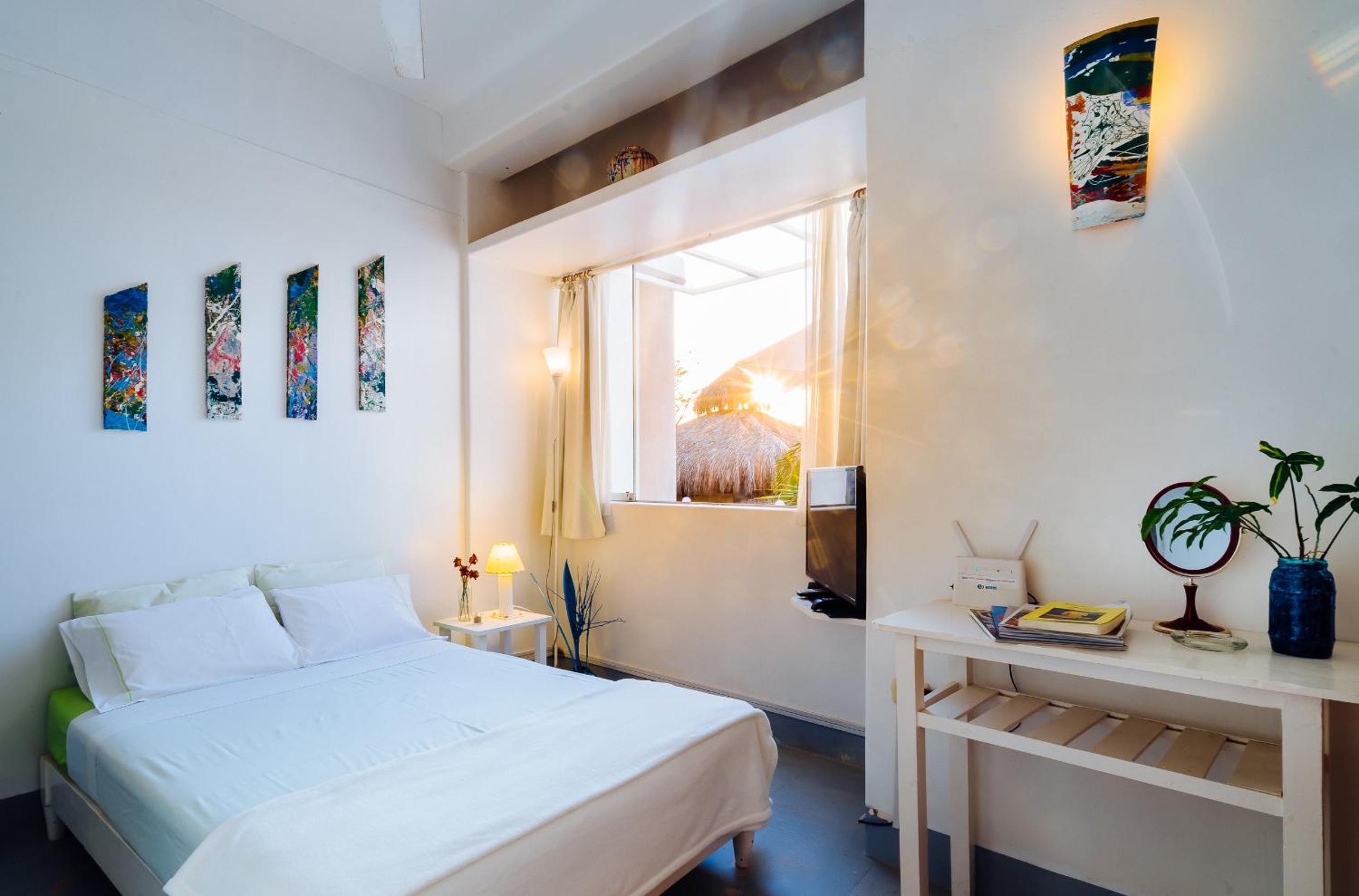 One-Bedroom Apartment with Sea View and Terrace photo 3