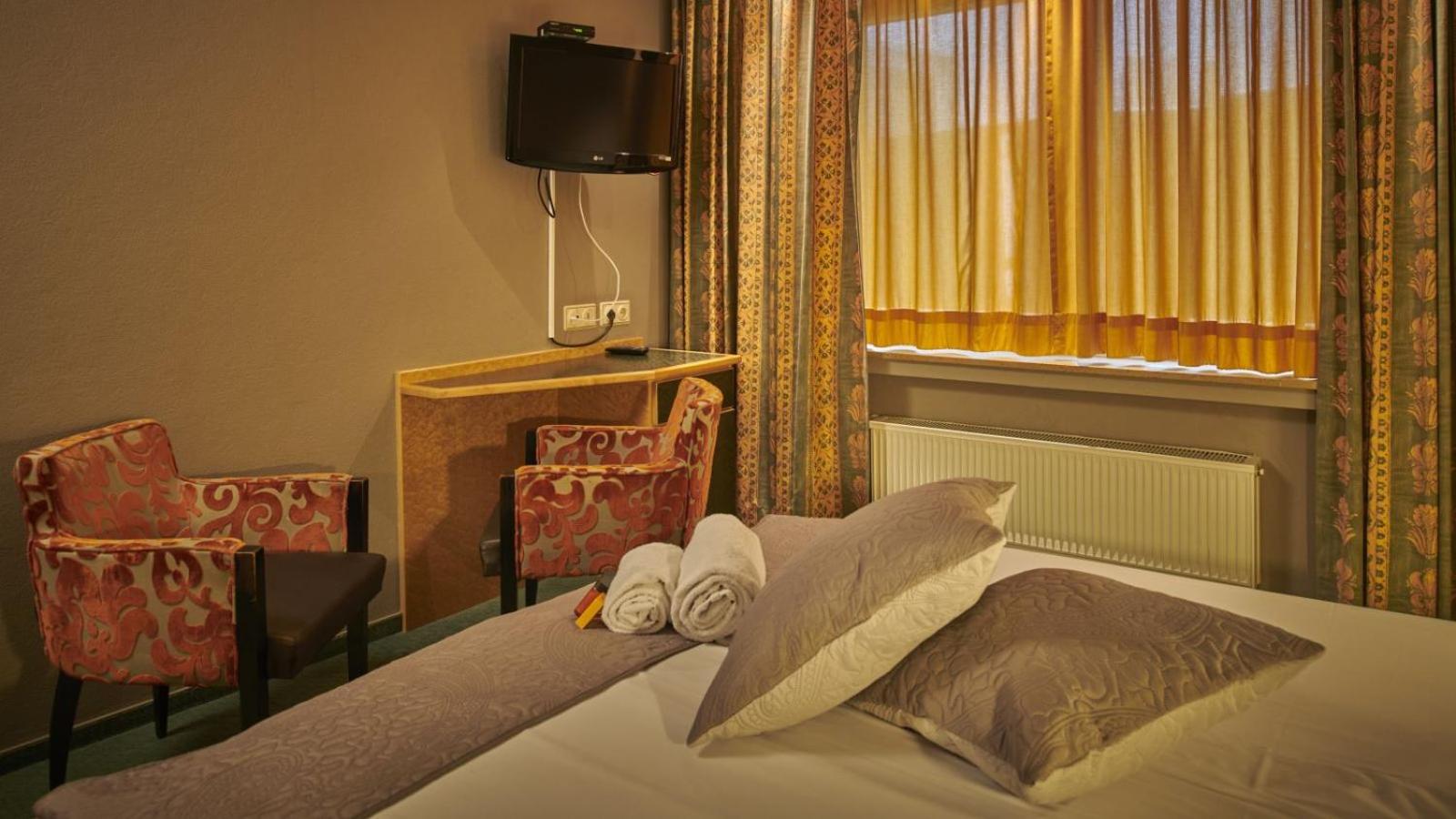 Classic Double Room photo 2
