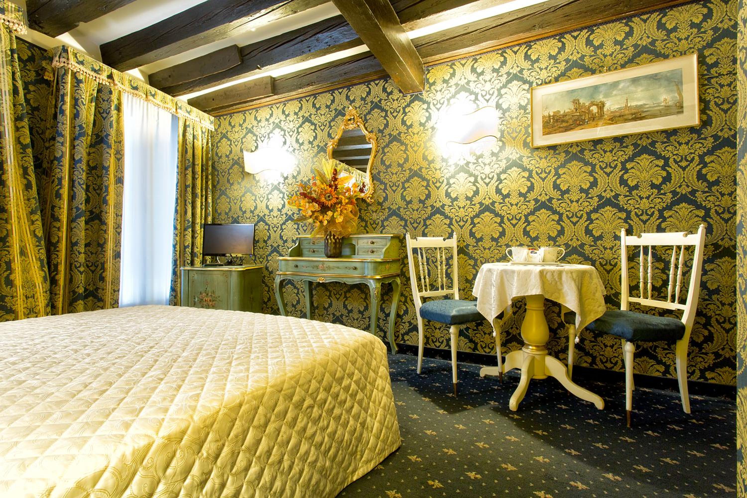 Superior Double Room photo 2