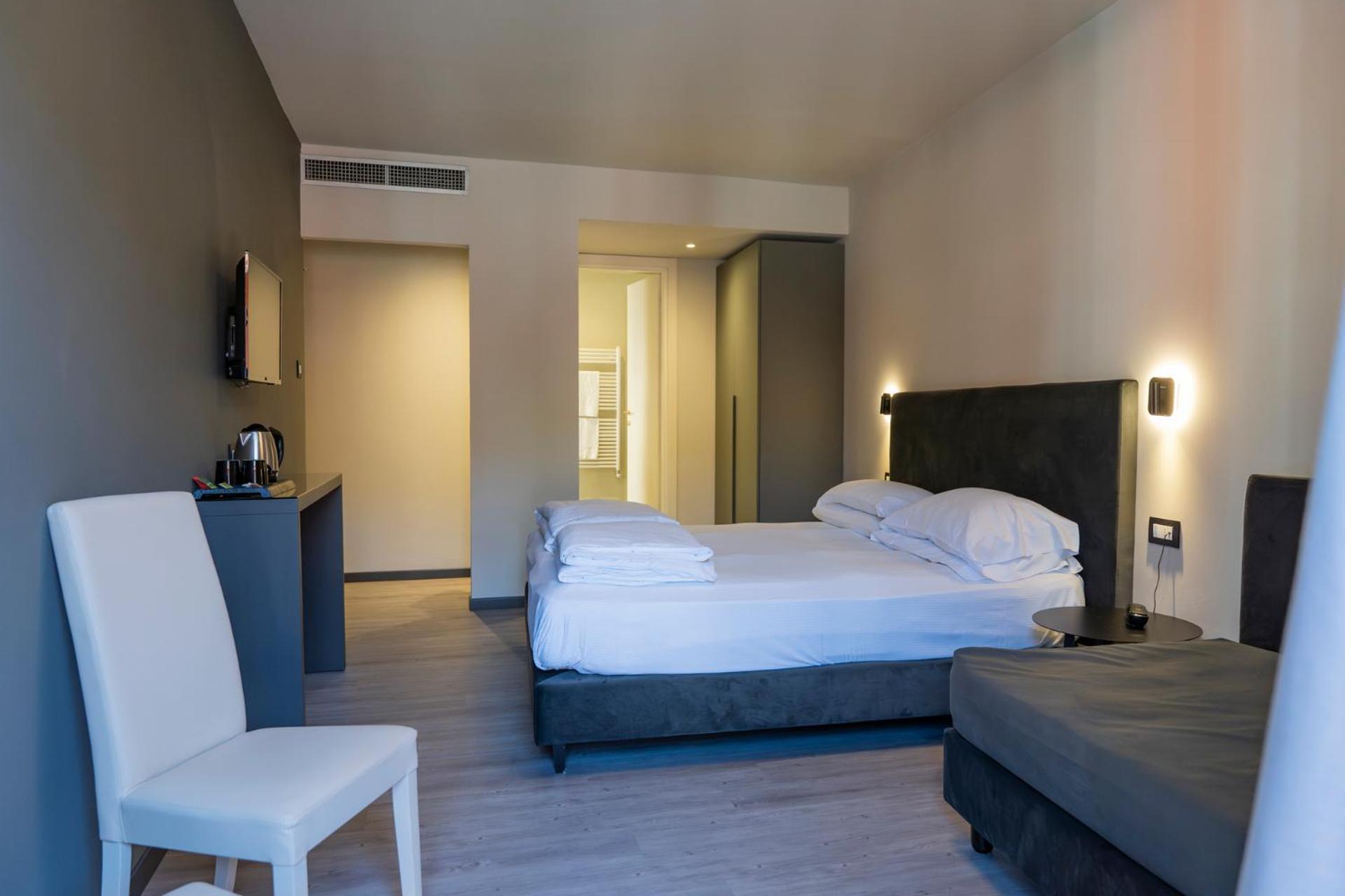 Executive Triple Room - Photo 1