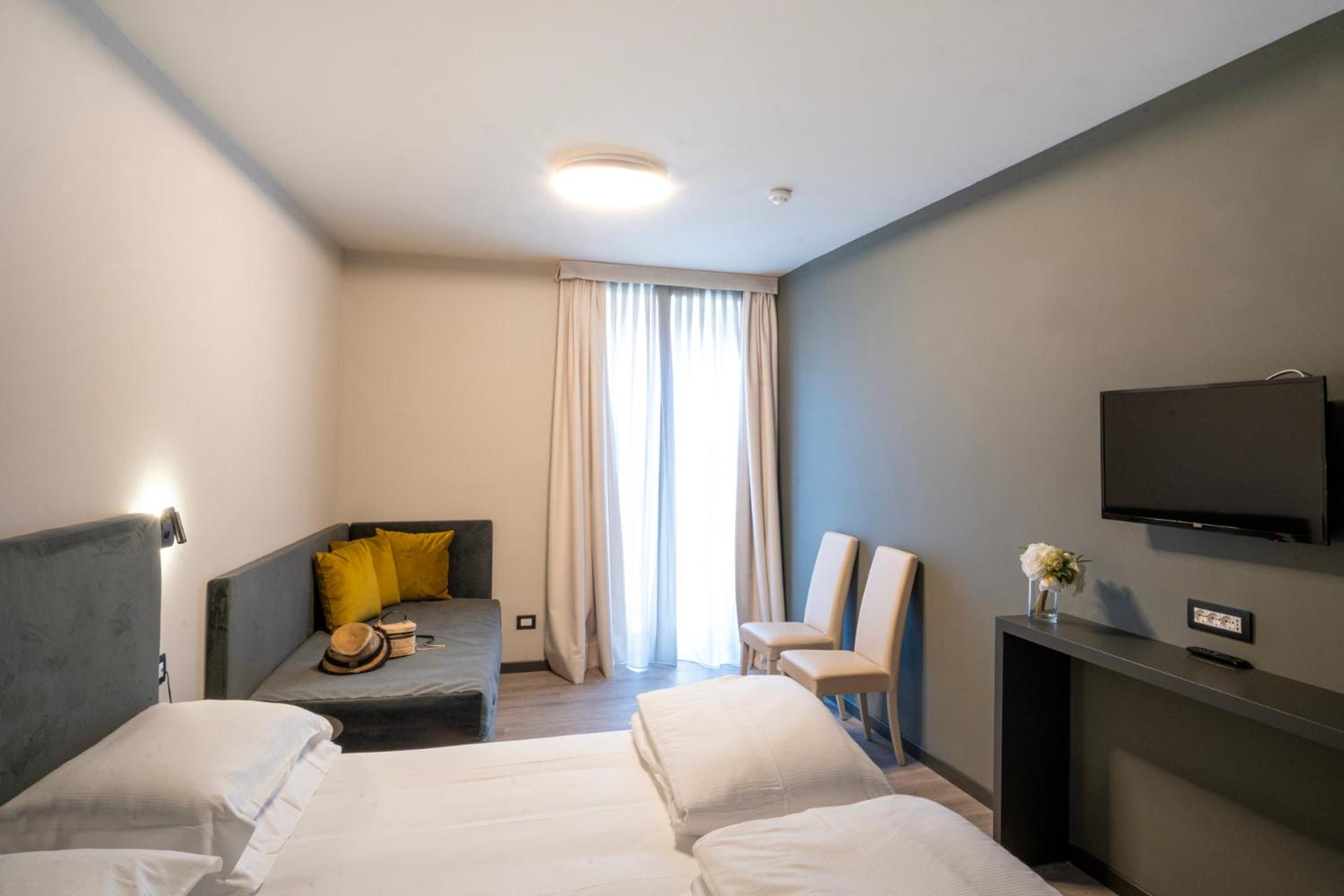 Executive Triple Room - Photo 2