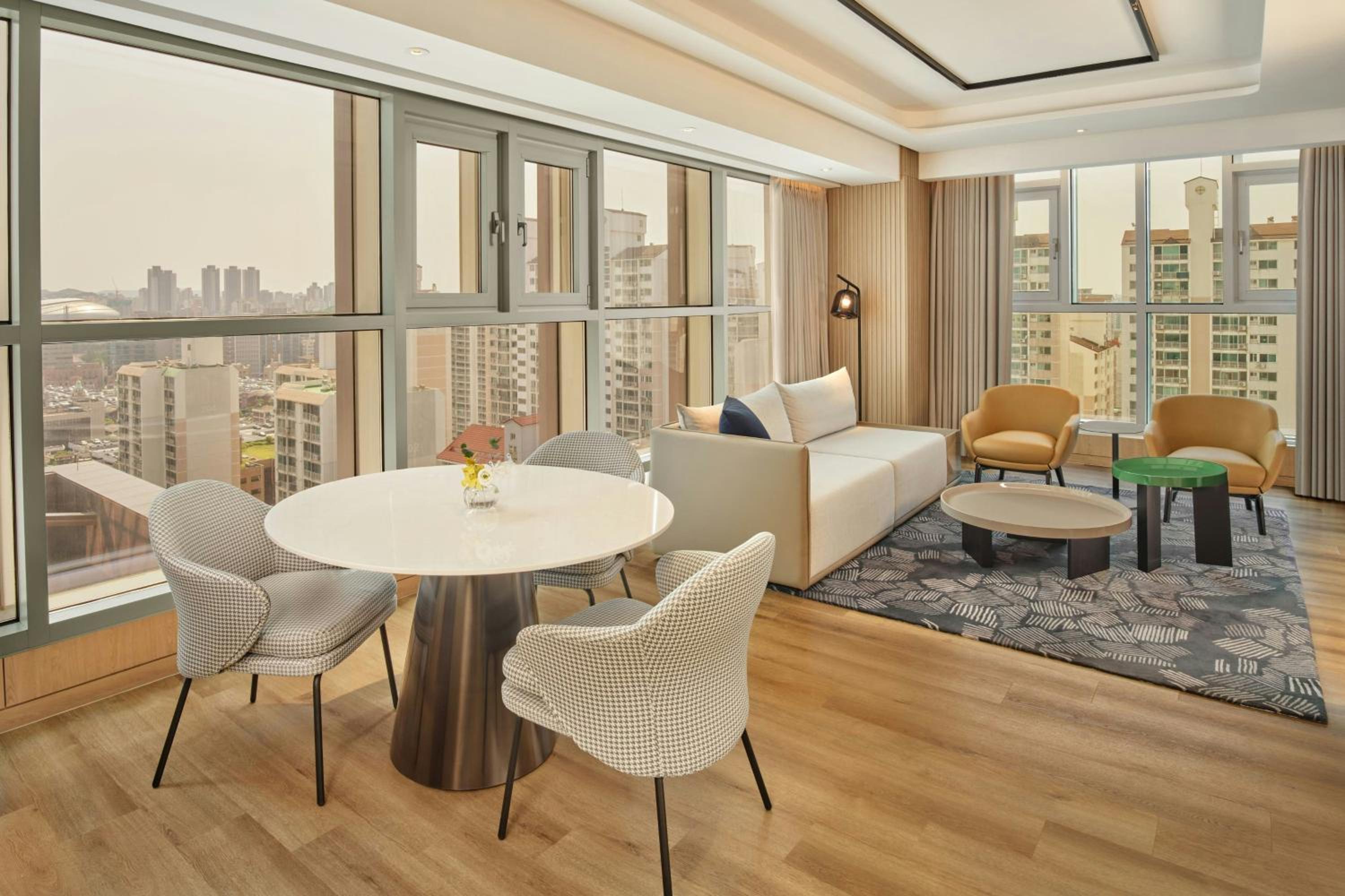 Executive King Suite