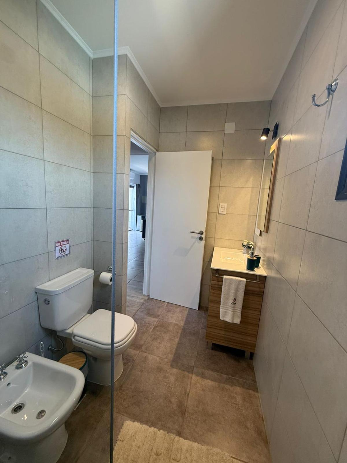 One-Bedroom Apartment with Balcony photo 1