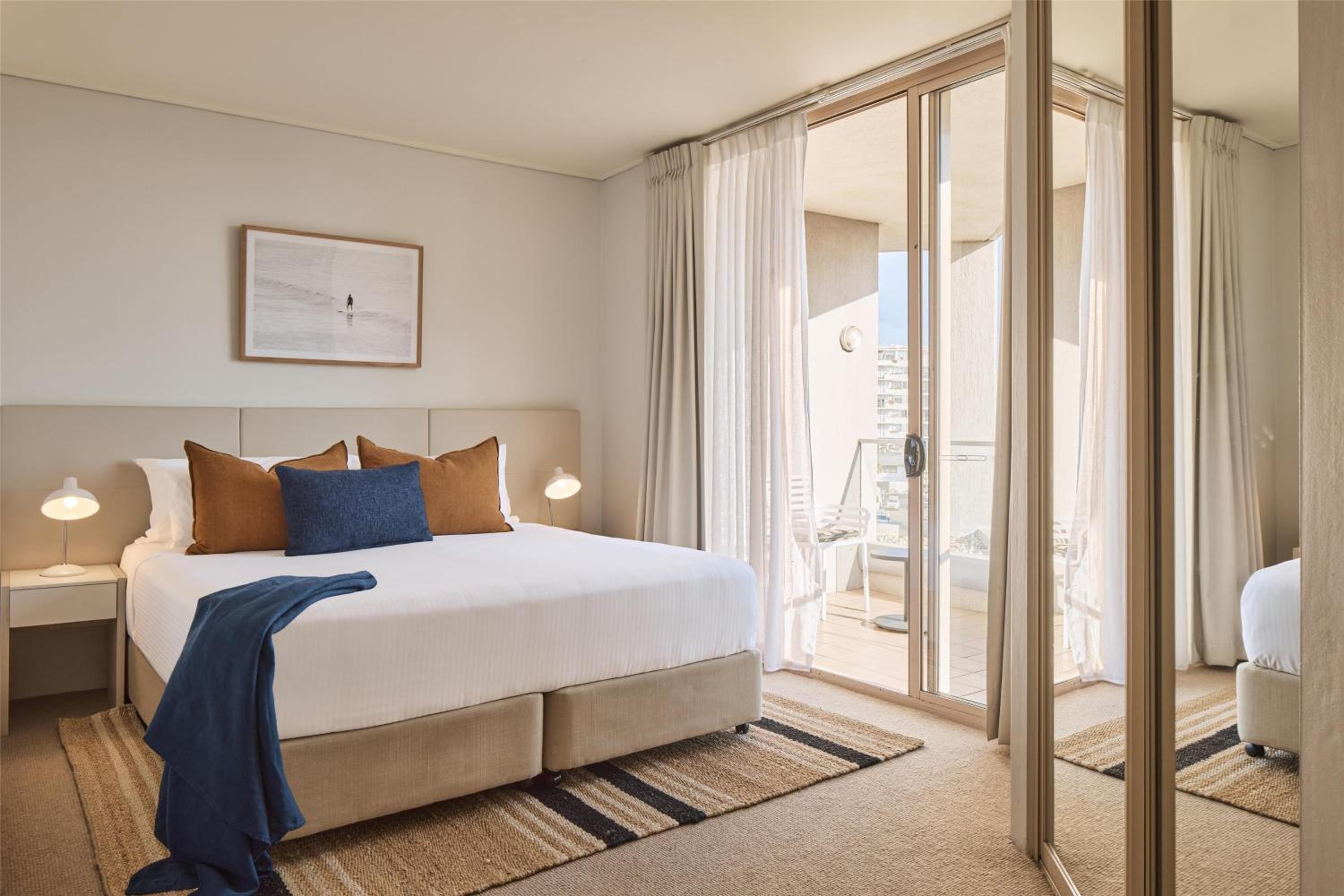 Standard Studio - Photo 8