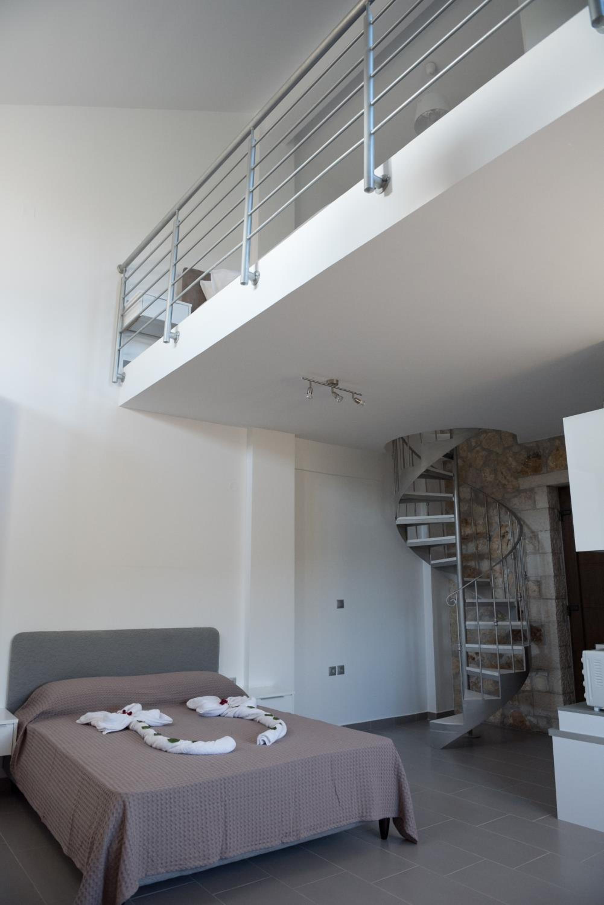 Maisonette - Photo 9