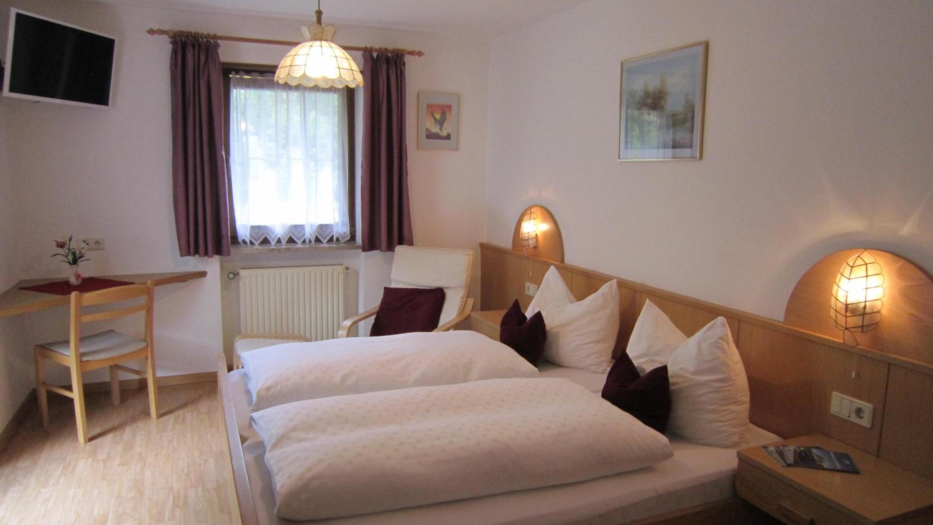 Double Room with Balcony photo 2