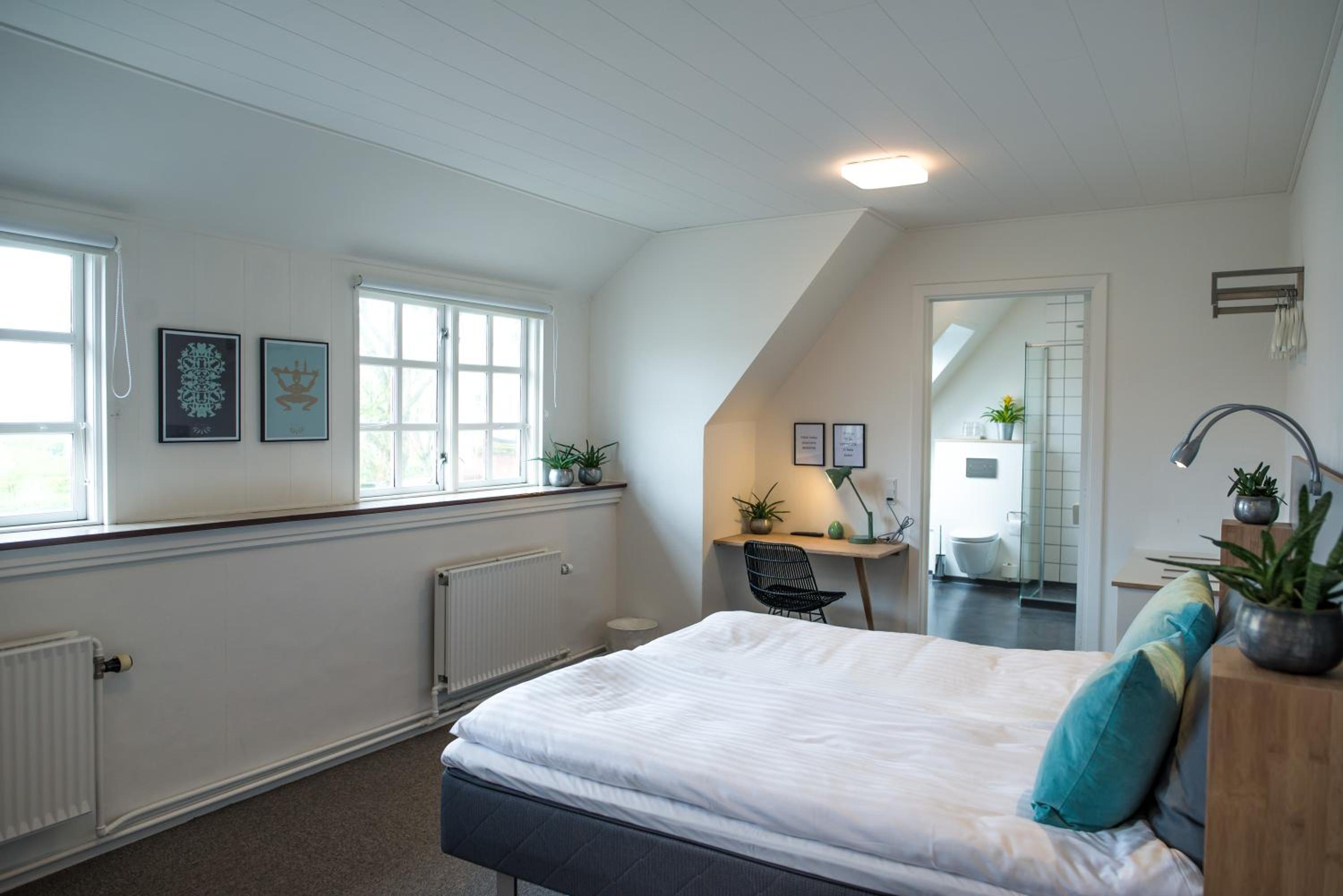 Double or Twin Room photo 3