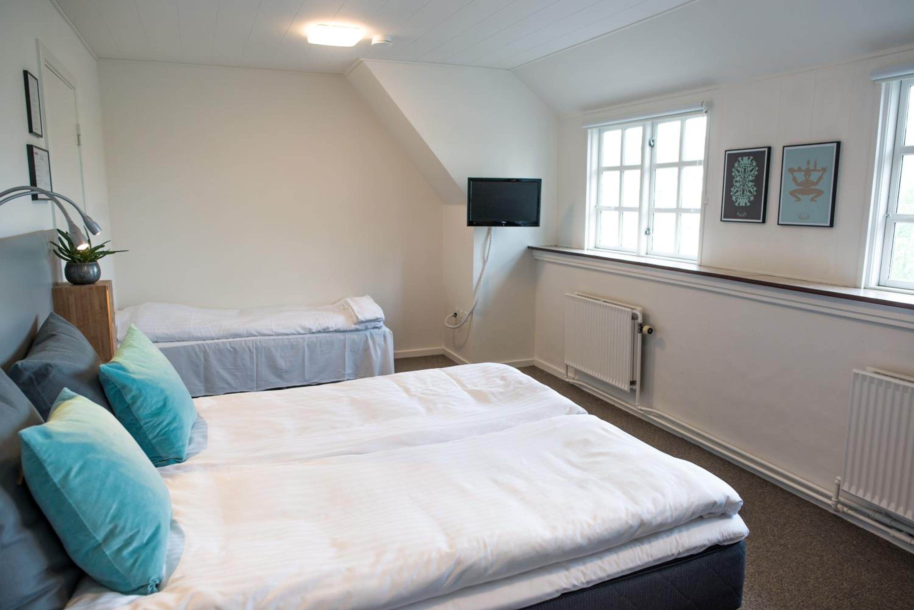 Triple Room (2 Adults + 1 Child) - Photo 3