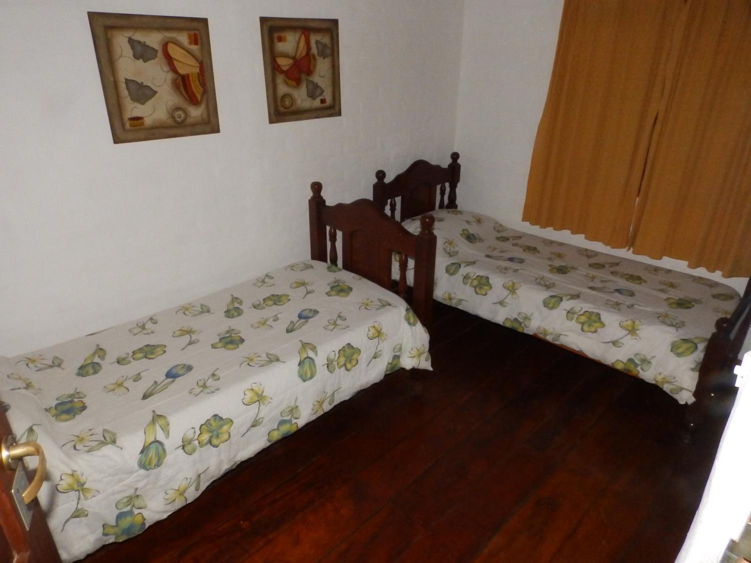 Two-Bedroom Bungalow (6 Adults) photo 2