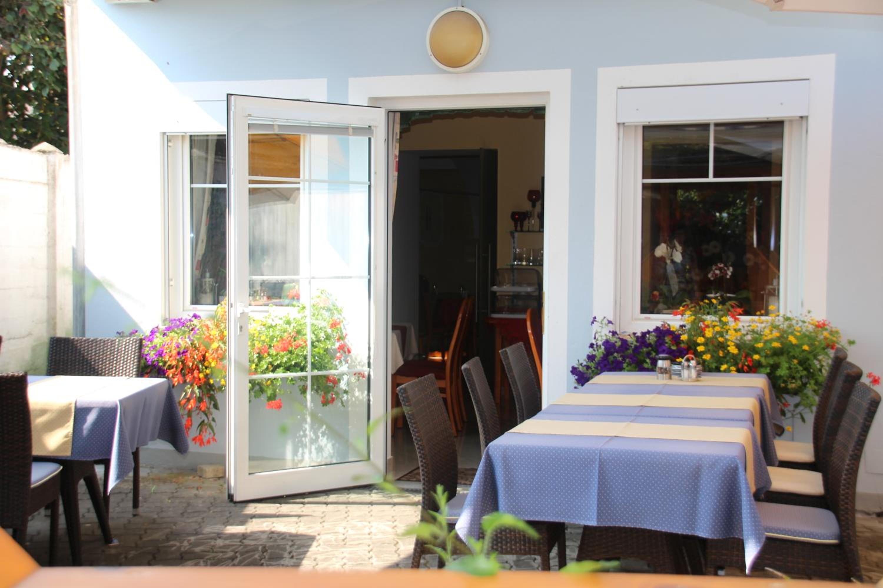Double Room - Photo 21
