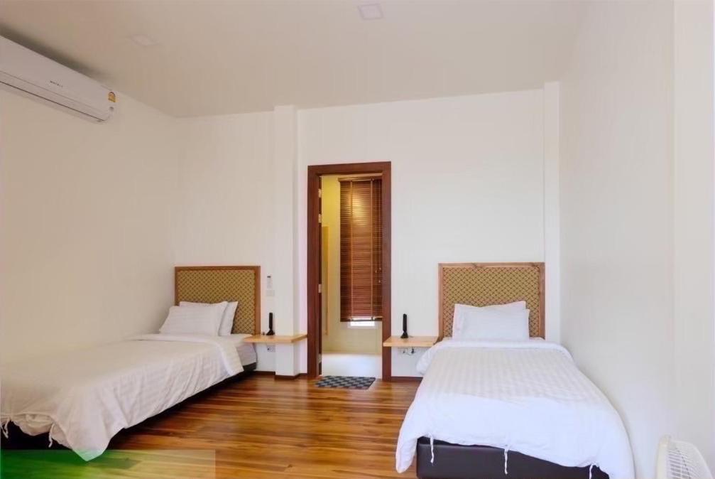 Deluxe Twin Room with River View