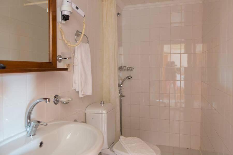 Standard Twin Room photo 3