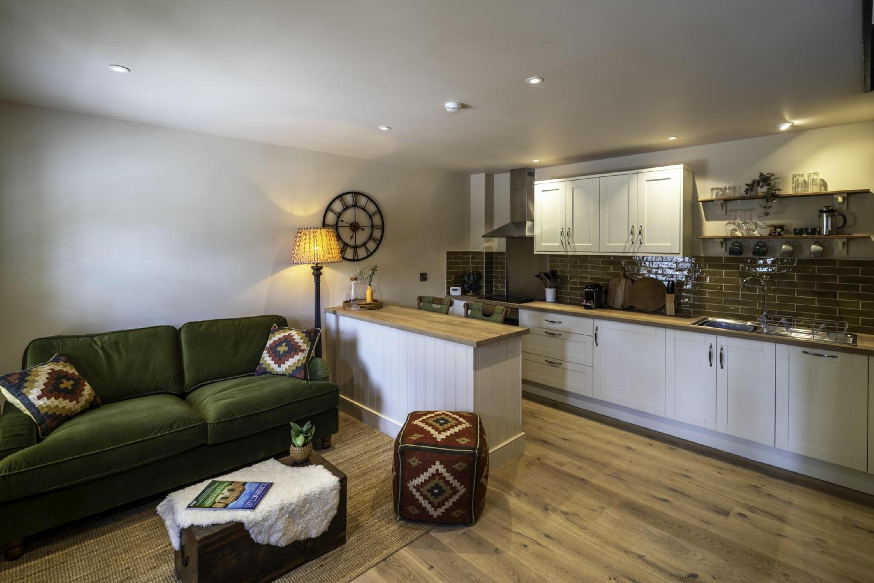 One-Bedroom House photo 2