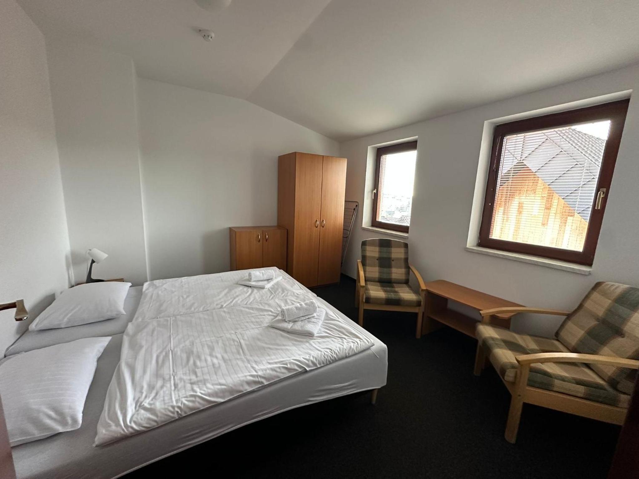 Economy Twin Room