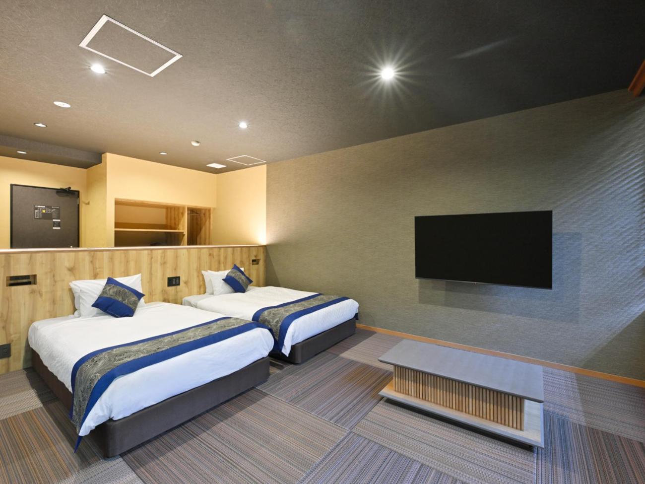 Japanese-Style Junior Suite Room with Open-air Bath & Terrace