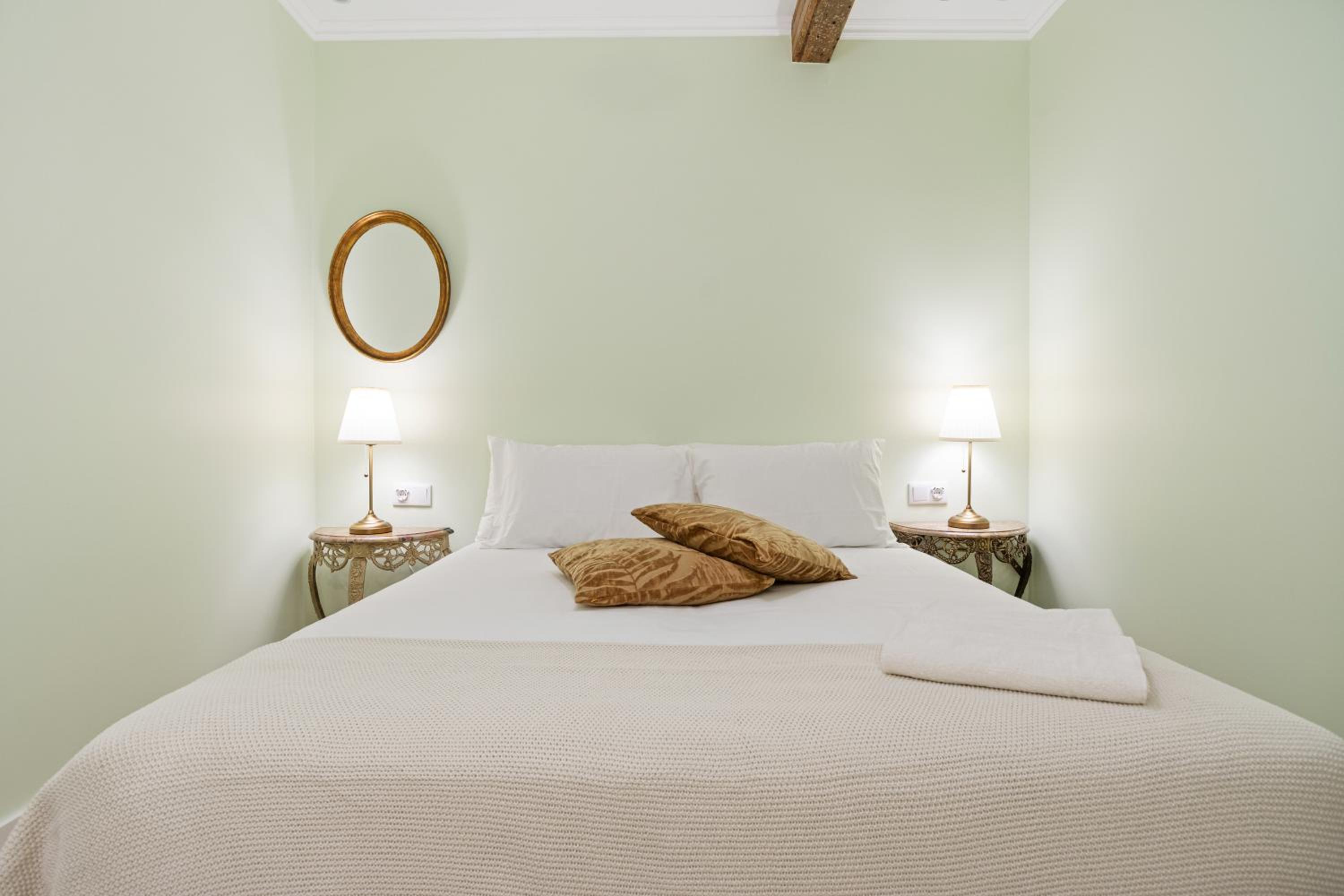 Double Room with Private Bathroom photo 2