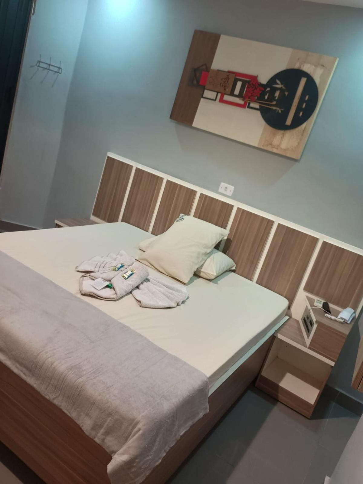 Budget Double Room photo 2