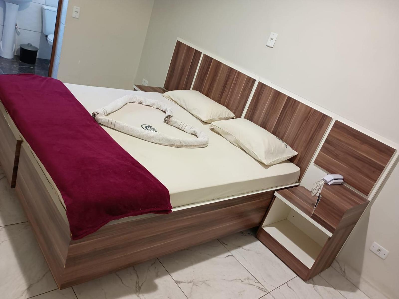 Budget Double Room photo 3