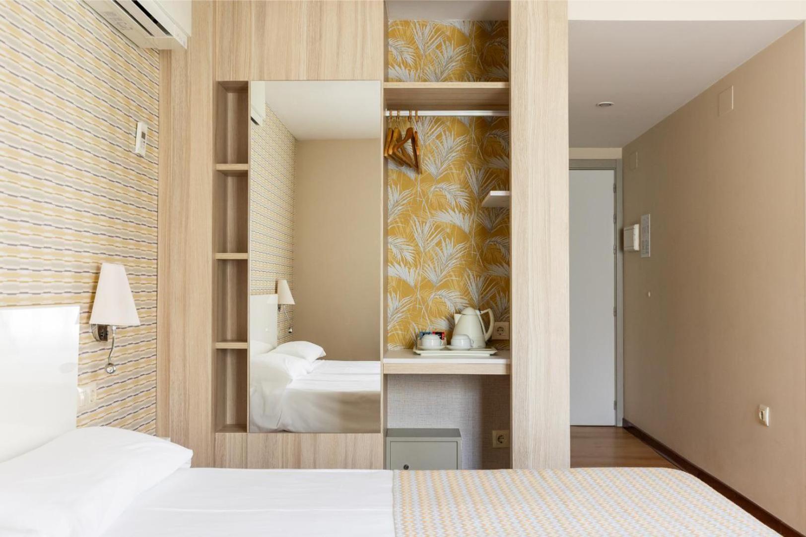Double Room - Photo 2