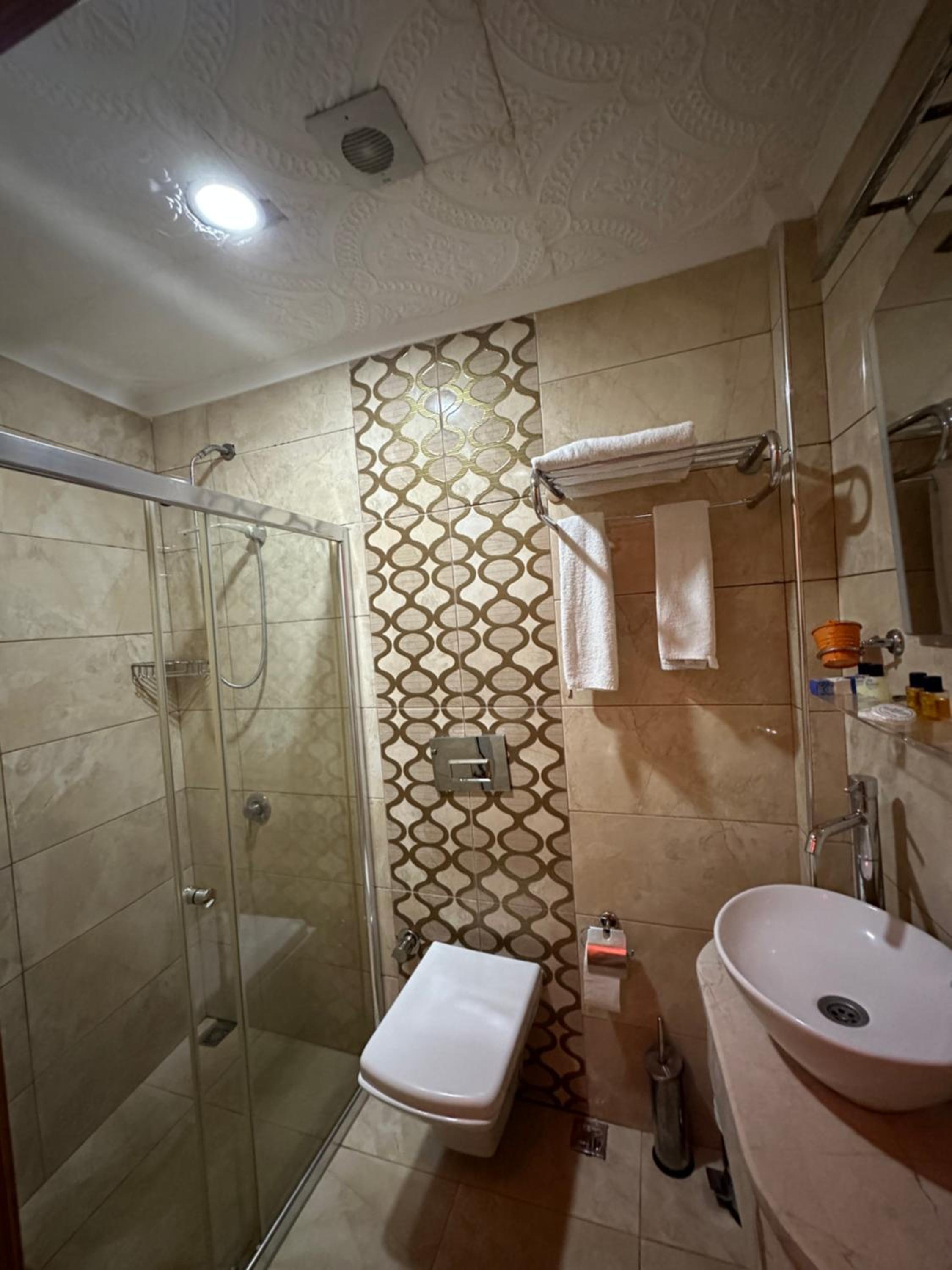Standard Twin Room photo 1
