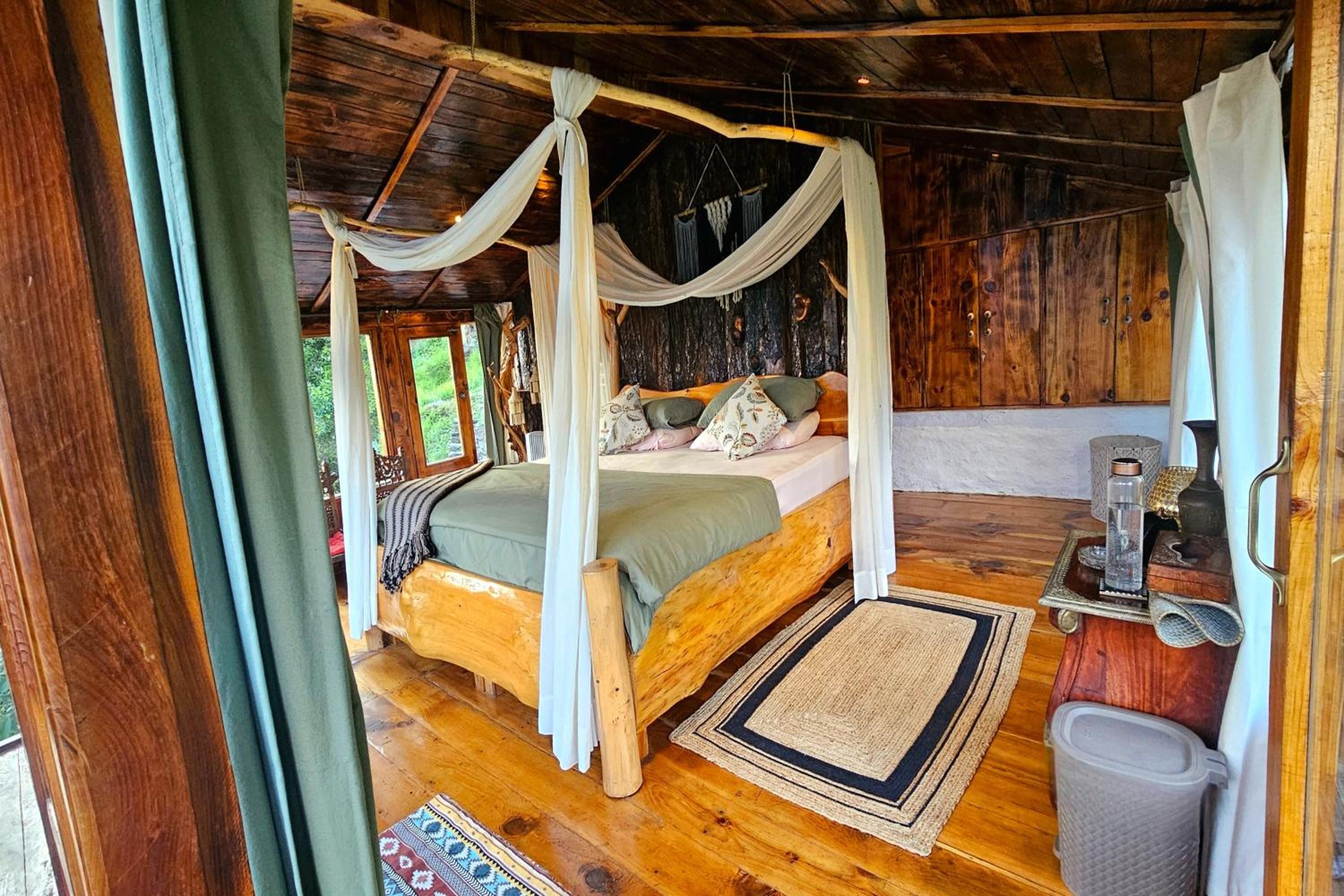 Villa photo 2