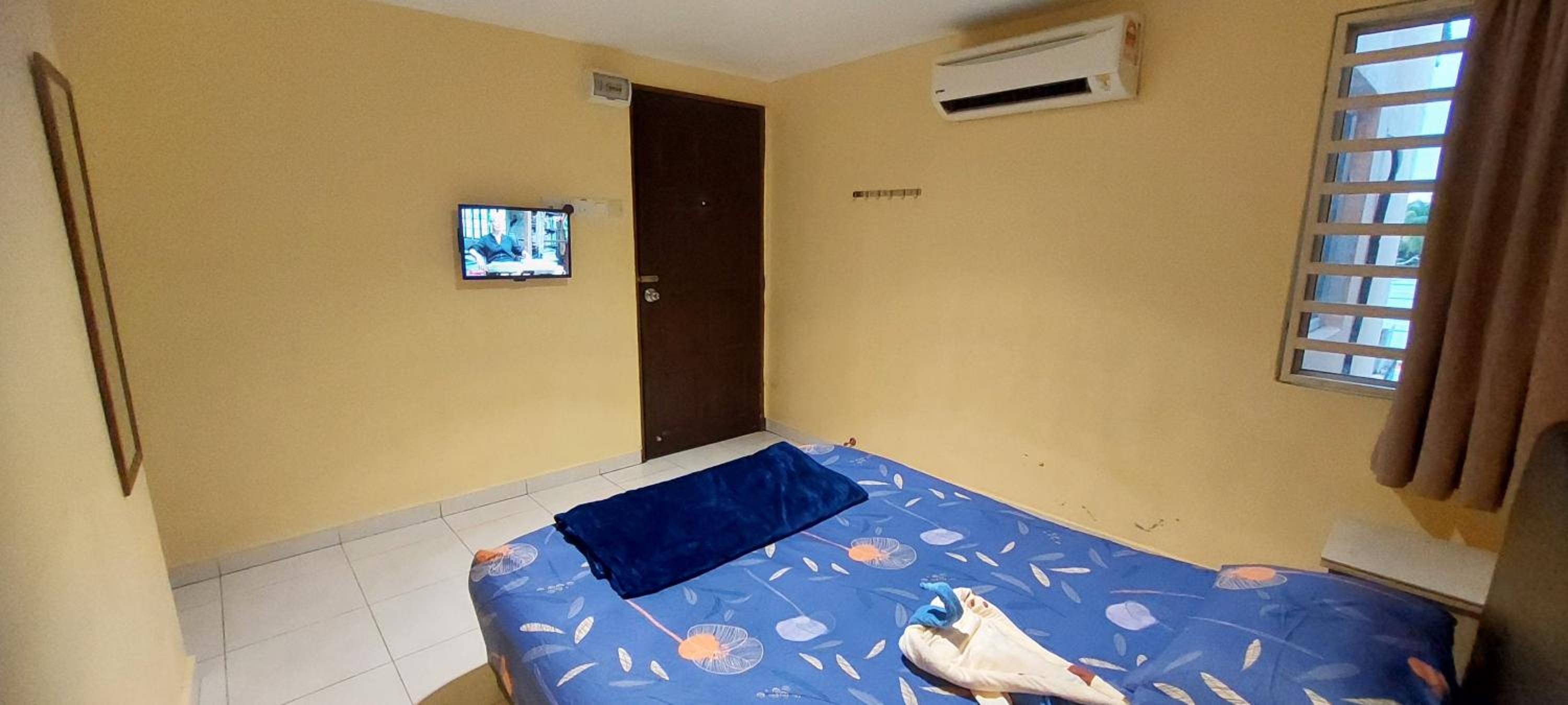 Standard Queen Room photo 1
