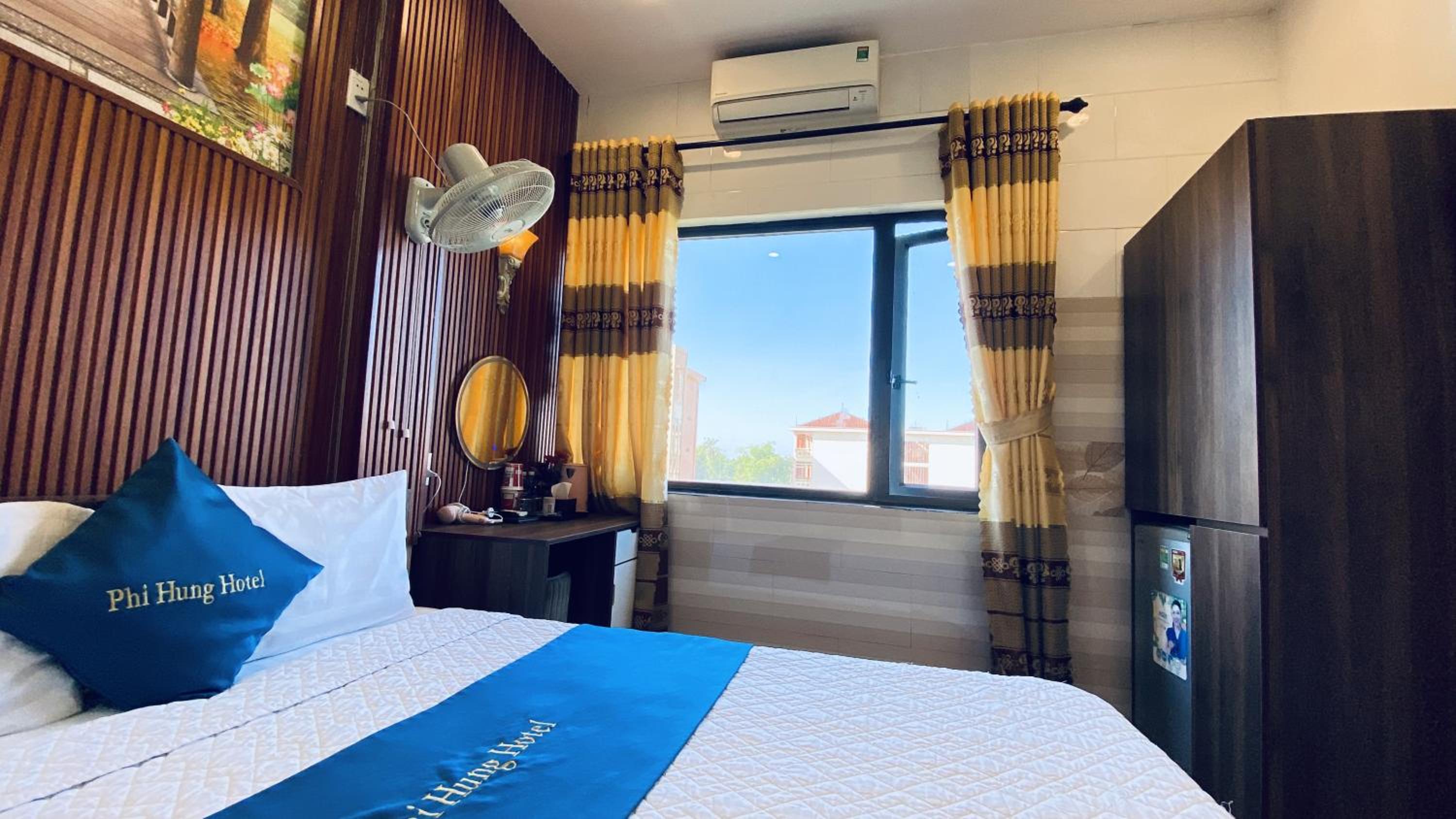 Double Room with Mountain View