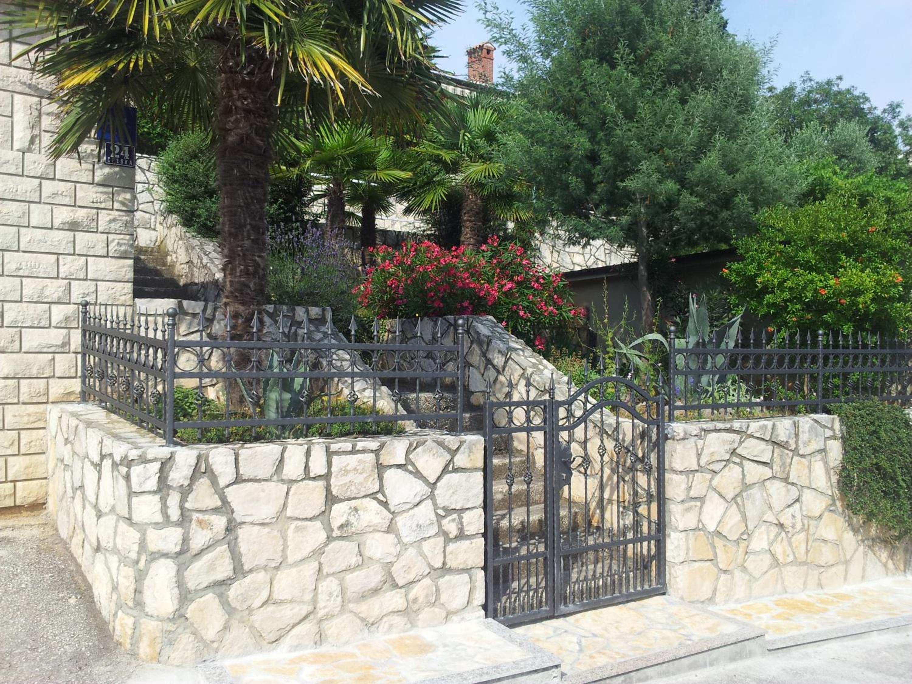 Apartment - Ground Floor - Photo 12