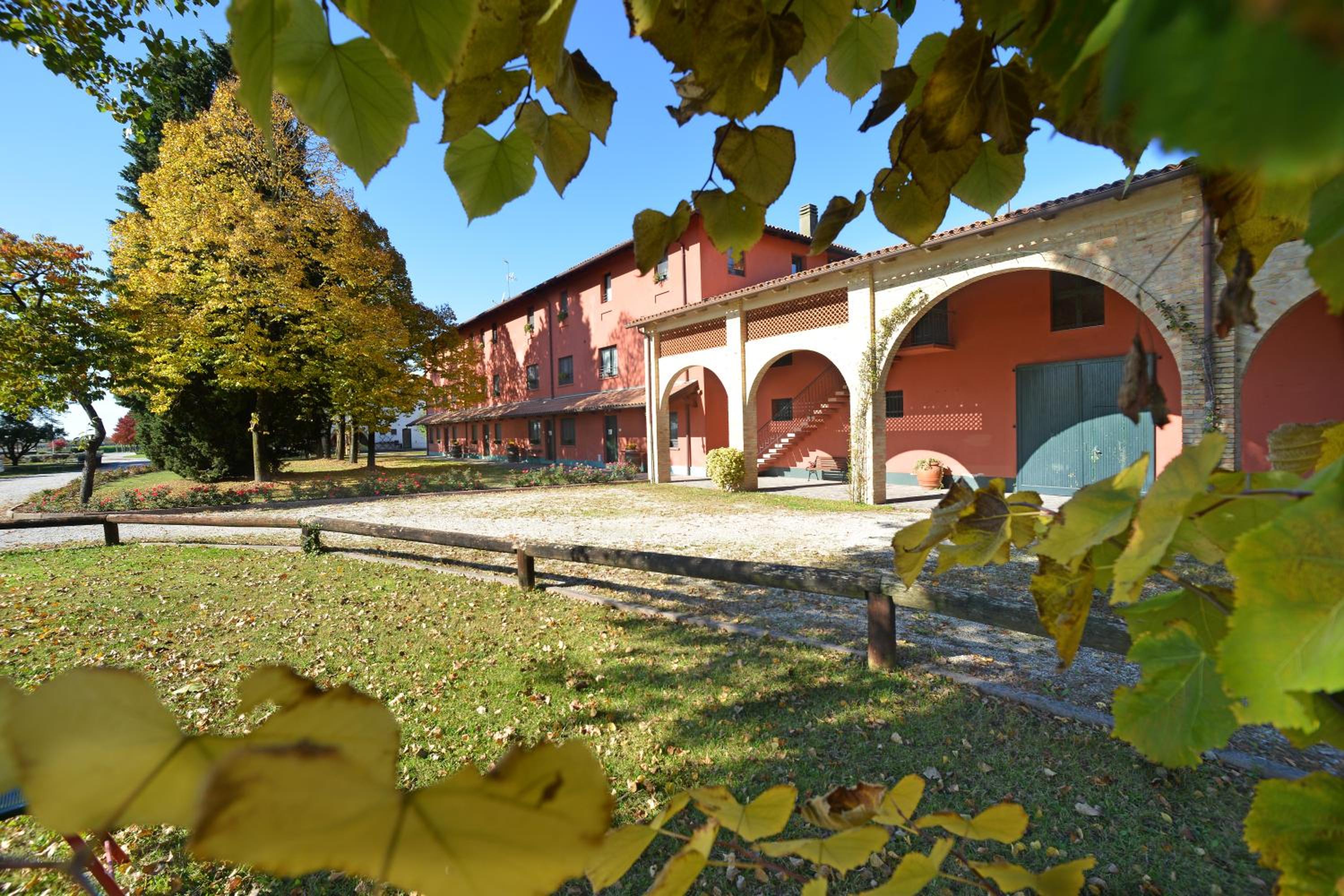 Maisonette photo 2