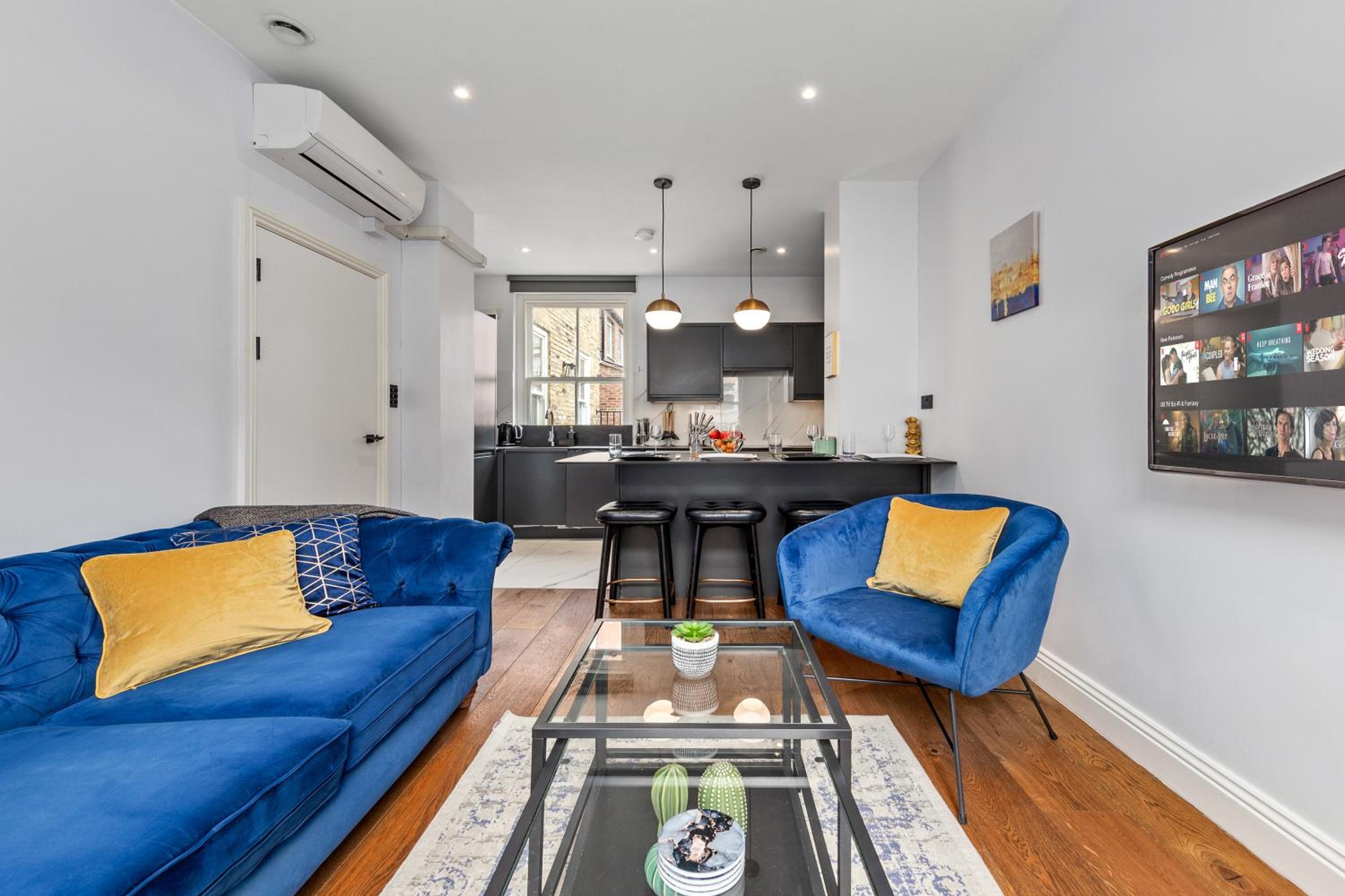 Two-Bedroom Family Apartment photo 1