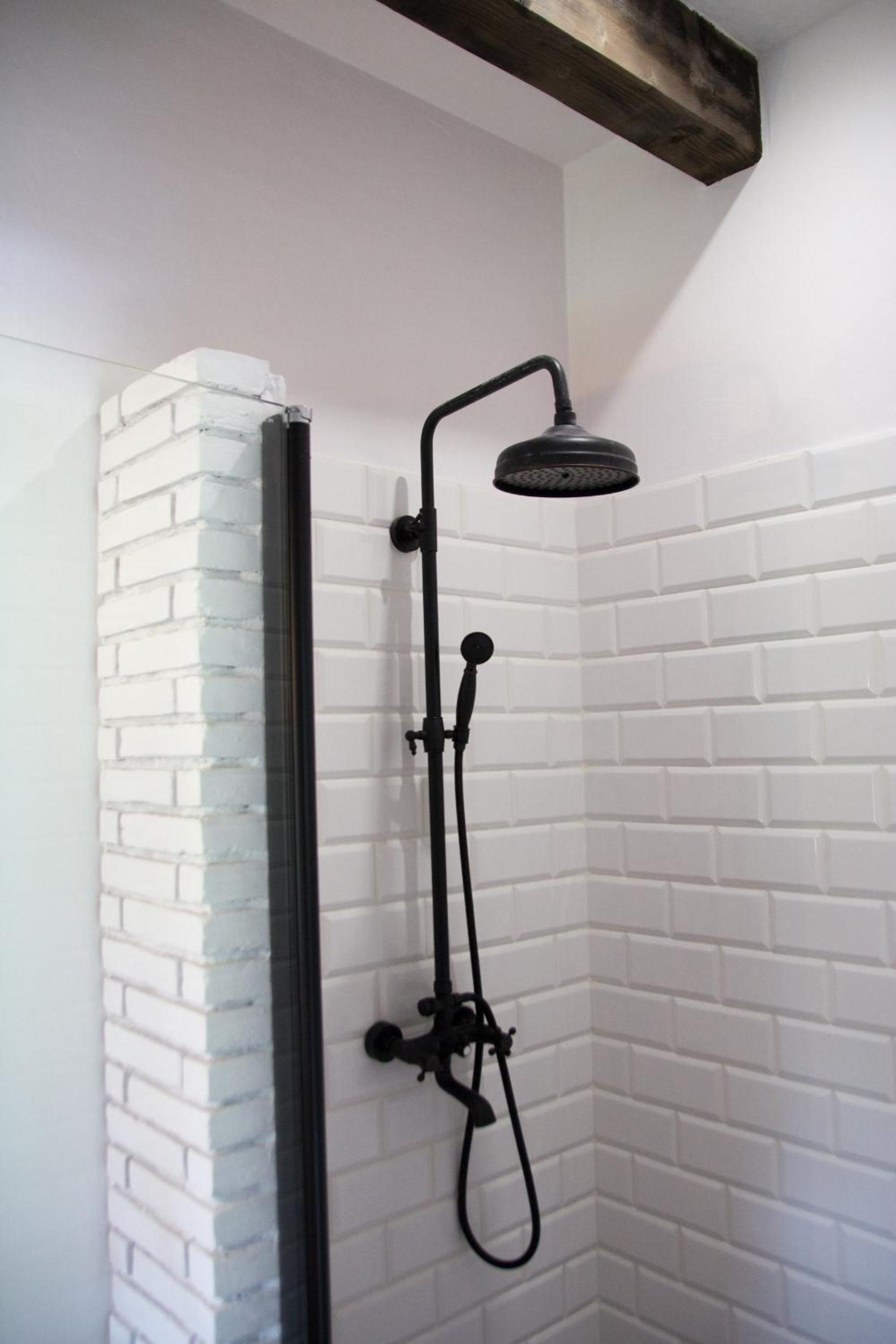 Triple Room with Private Bathroom photo 3