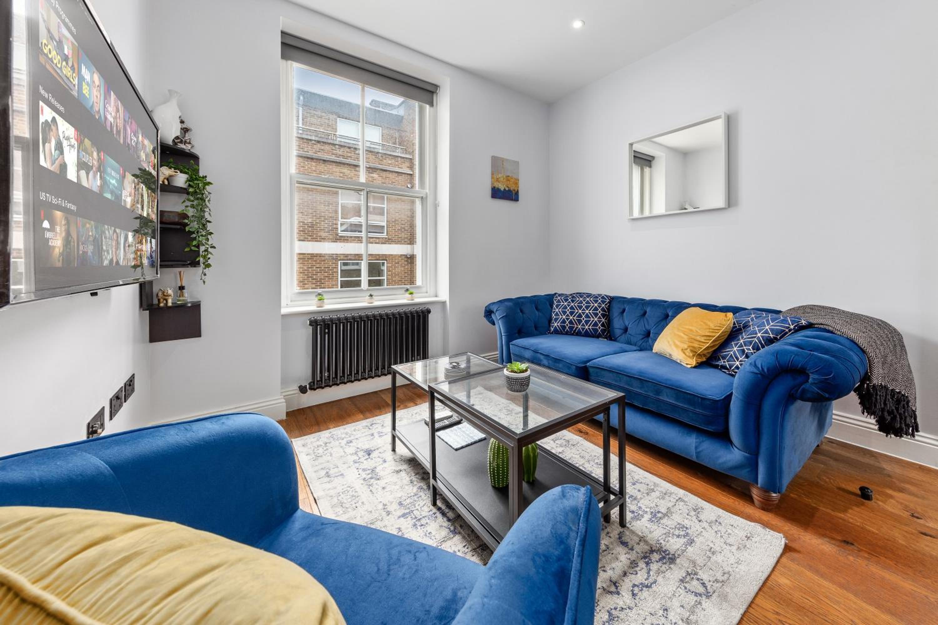 Two-Bedroom Family Apartment photo 2