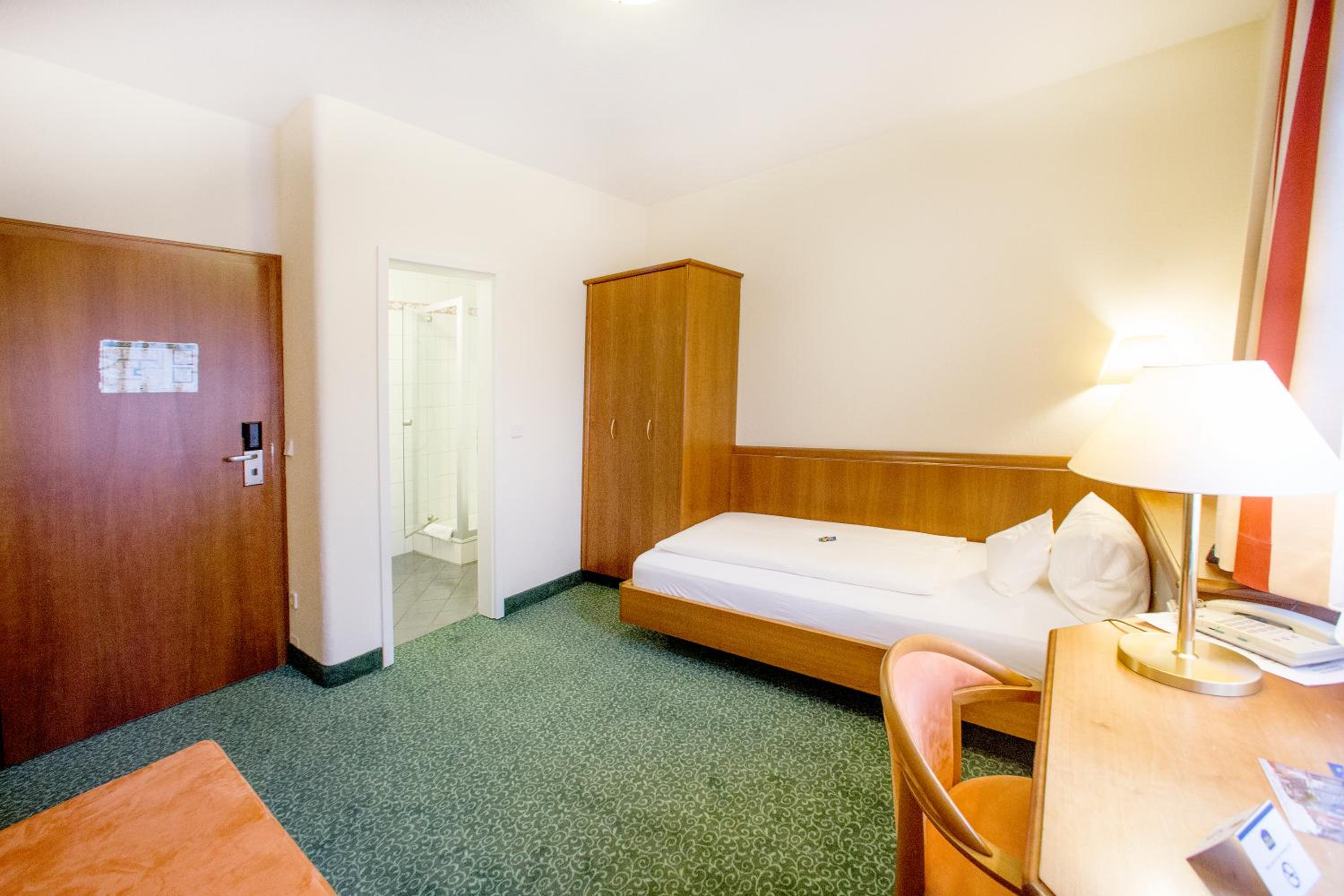 Economy Single Room - Annex photo 3