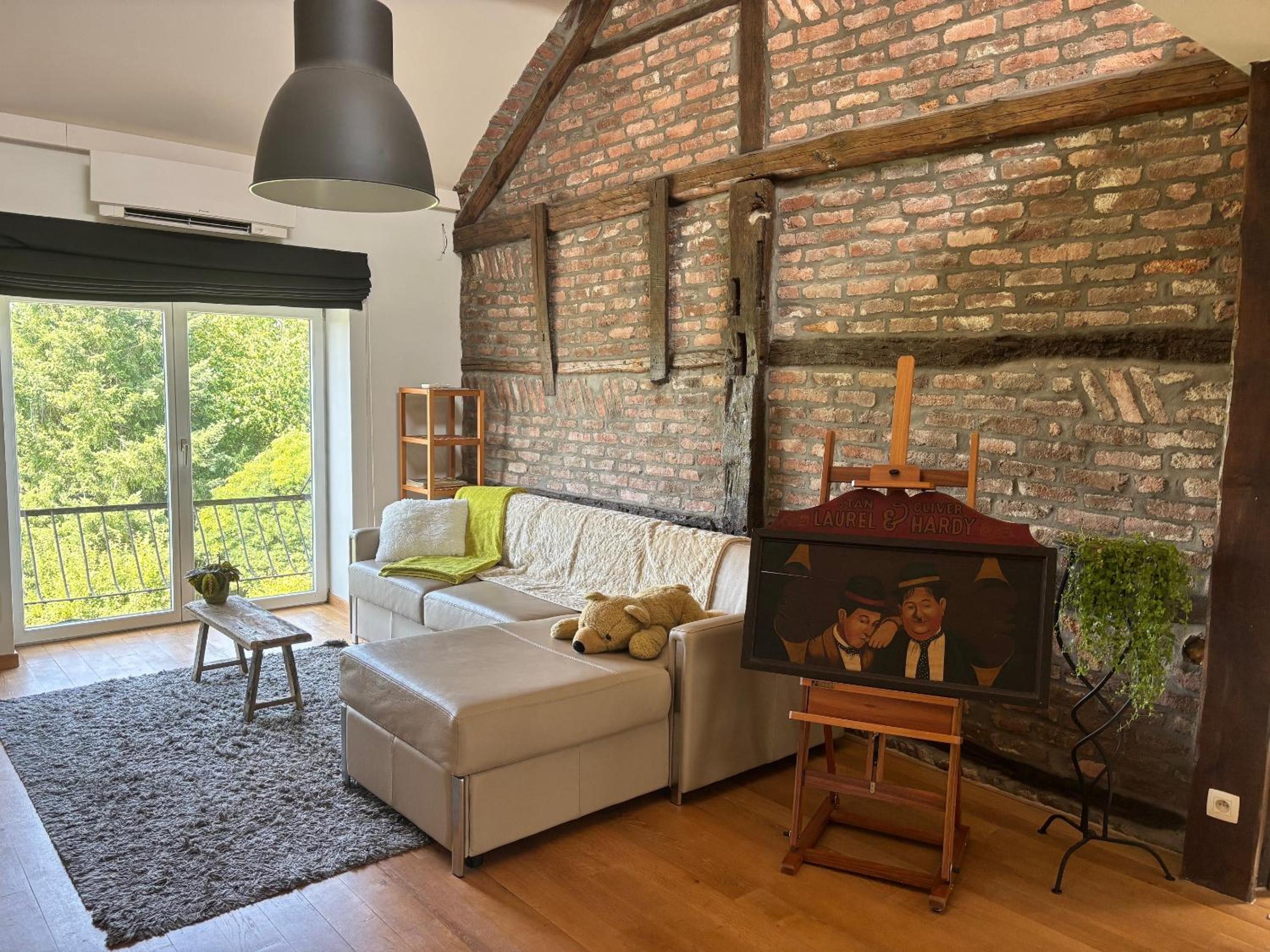 Deluxe Family Suite photo 1