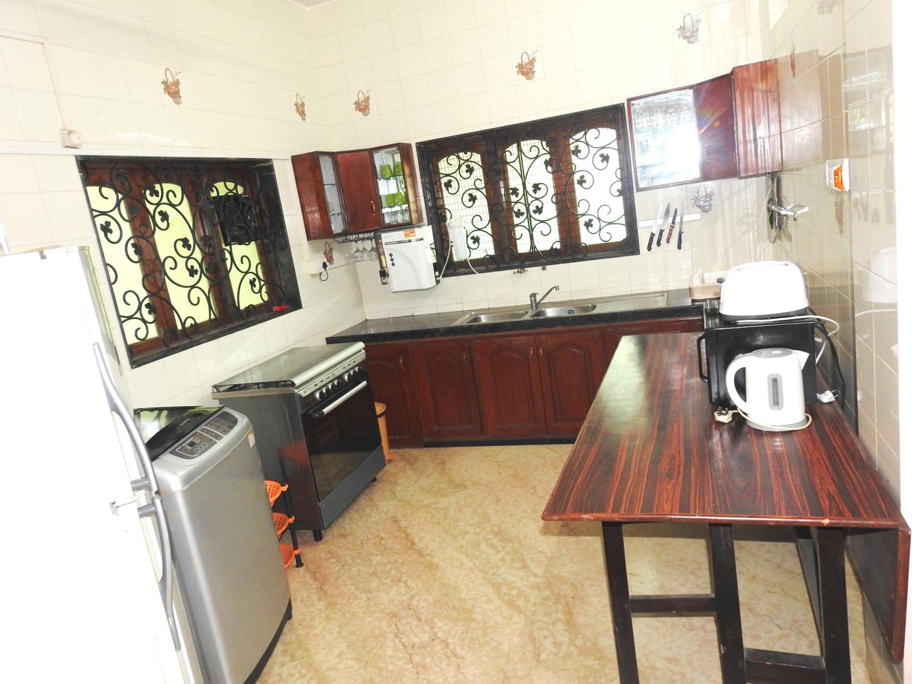Apartment with View and Balcony photo 2