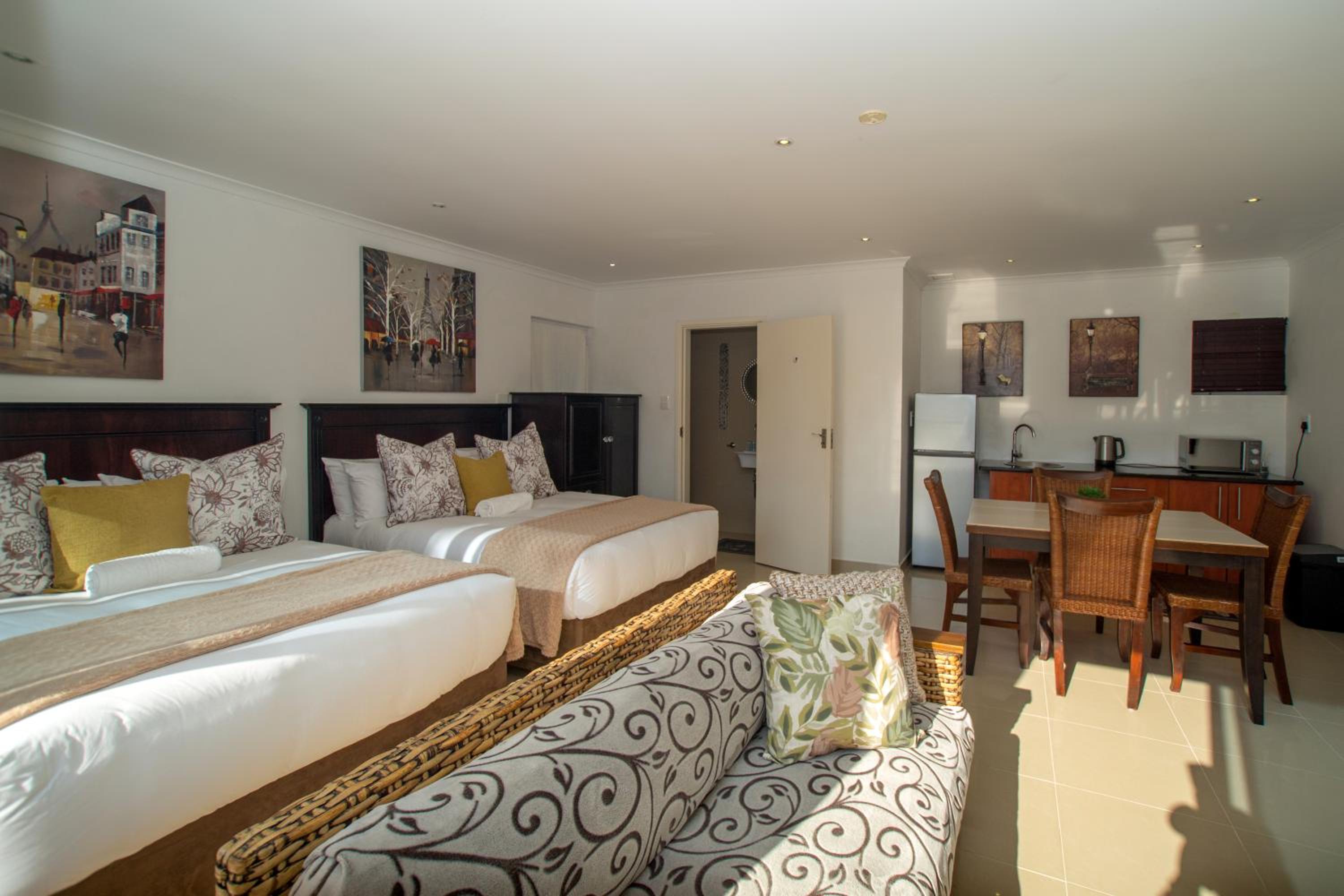 Superior Double Room photo 3