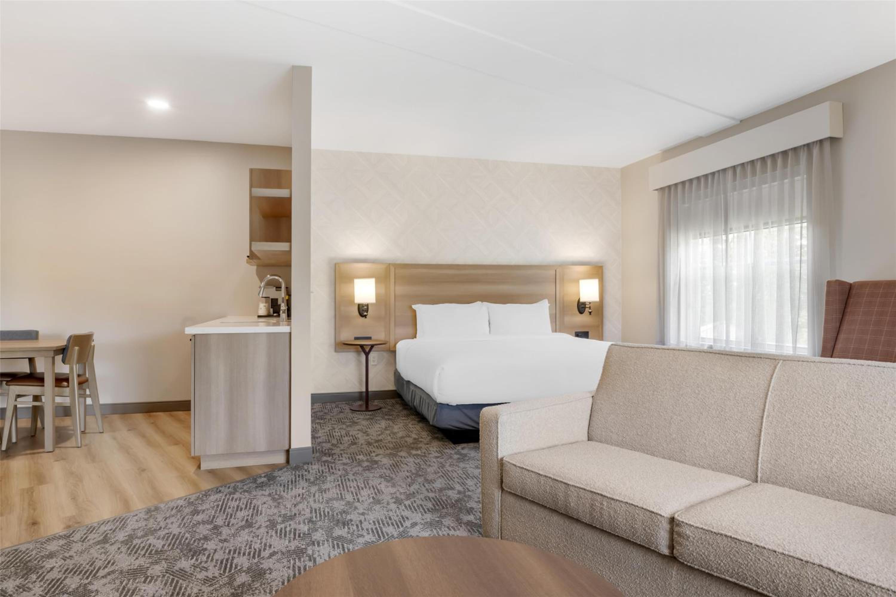 King Suite with Sofa Bed