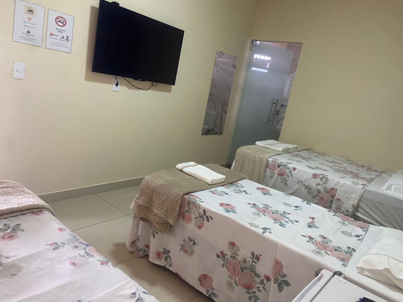 Quadruple Room with Private Bathroom photo 3