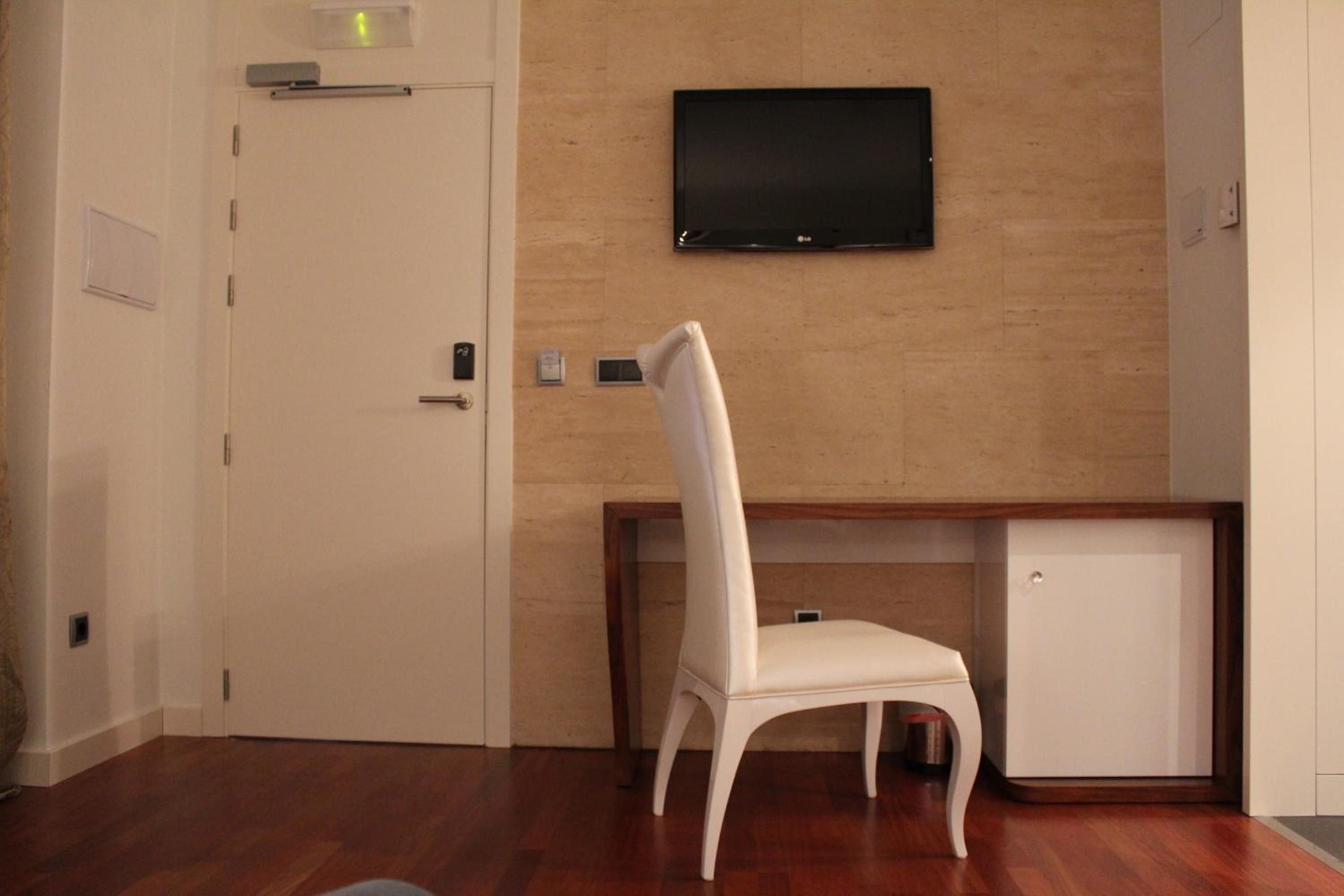 Superior Double Room - Photo 7