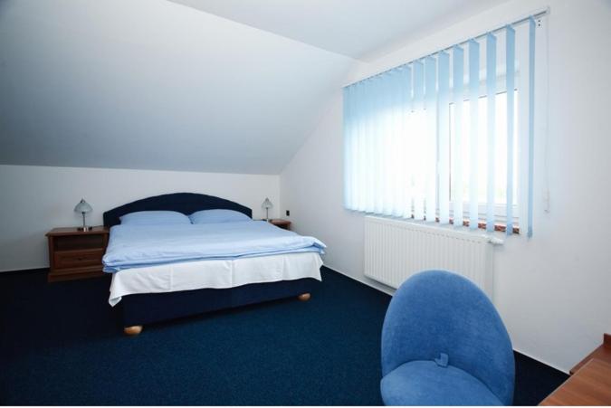Double Room with Bath photo 1