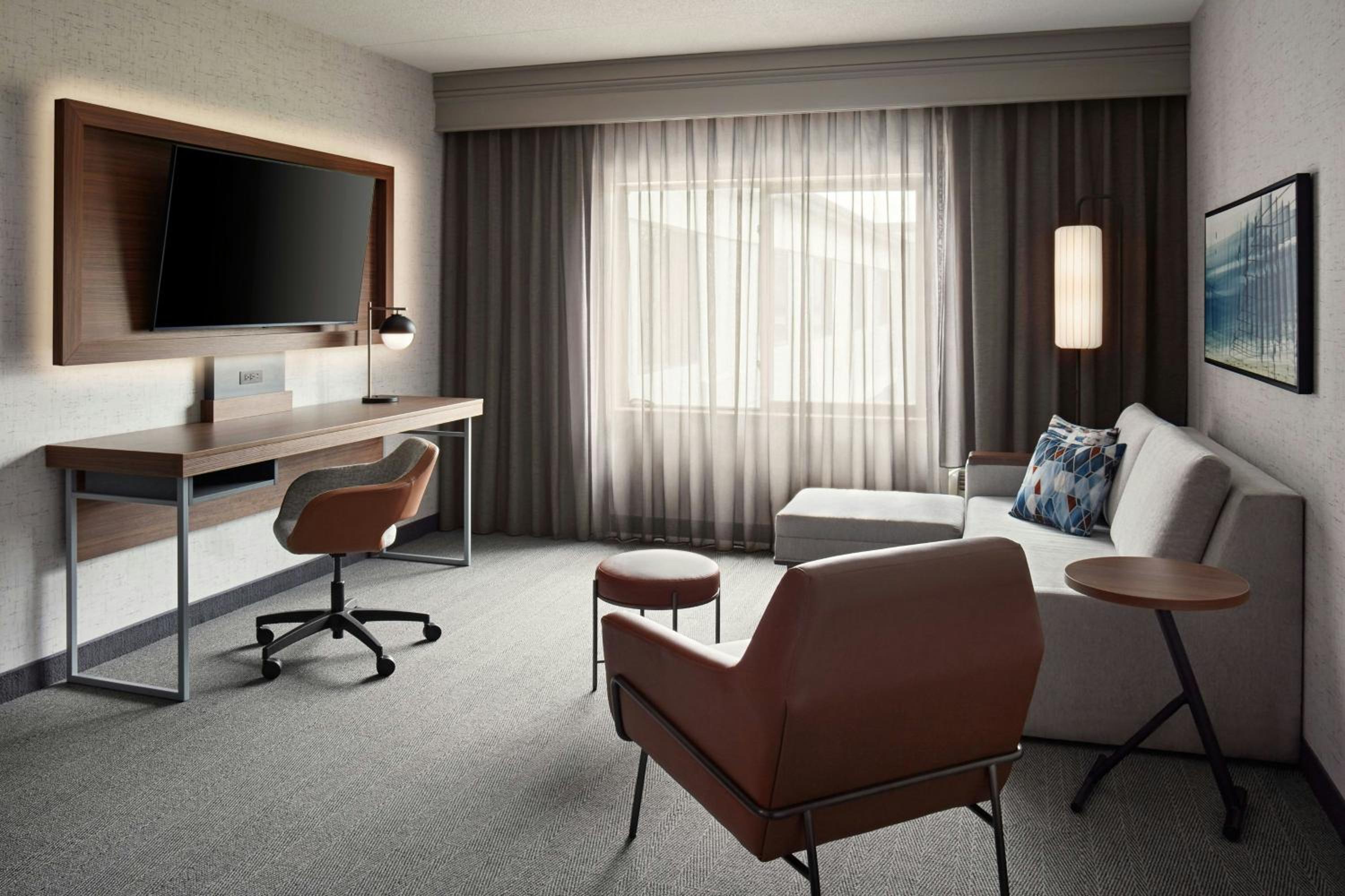 Queen Room with Two Queen Beds and Sofa Bed - Photo 1