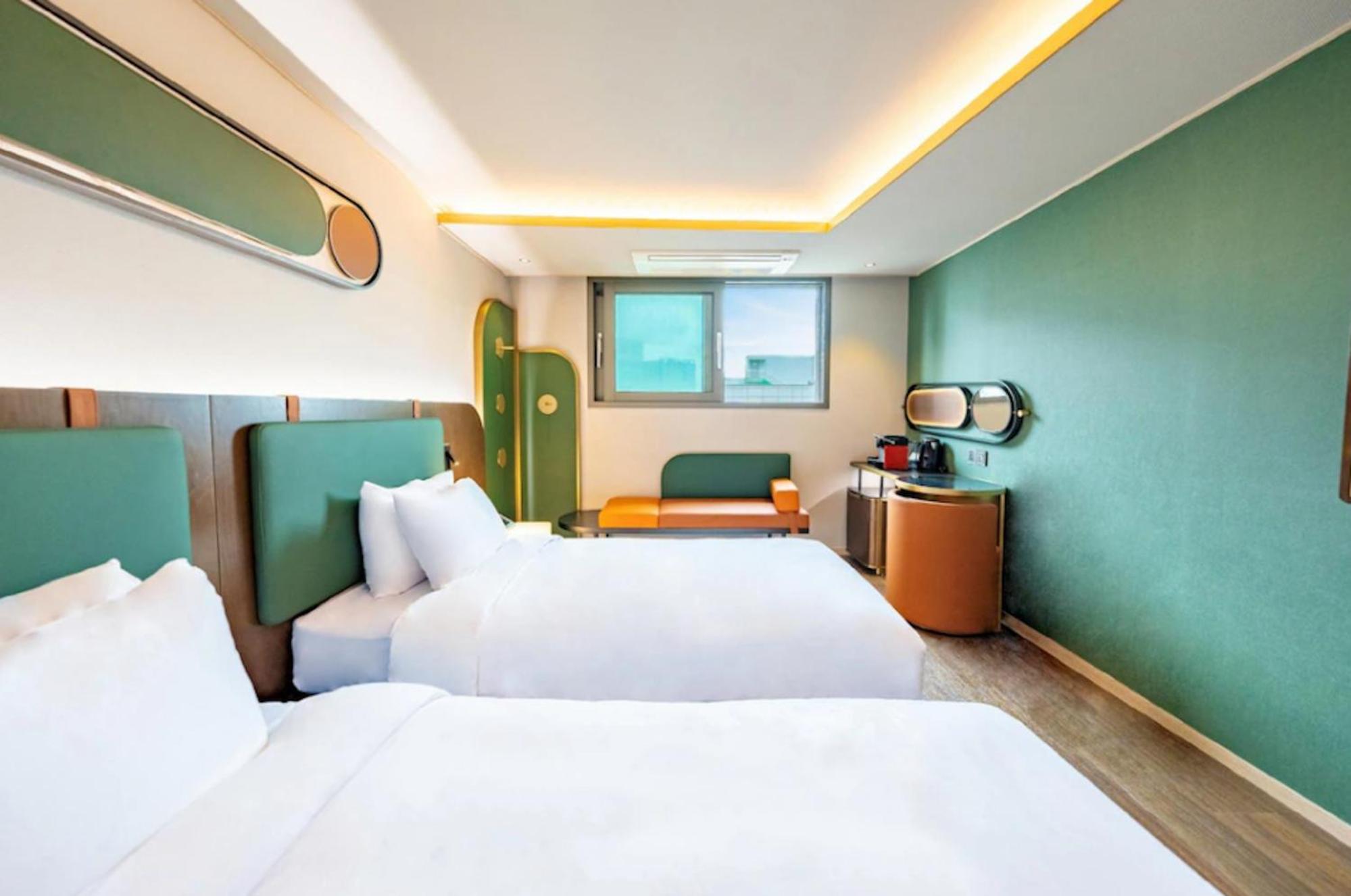 Standard Twin Room - No Parking - Photo 1