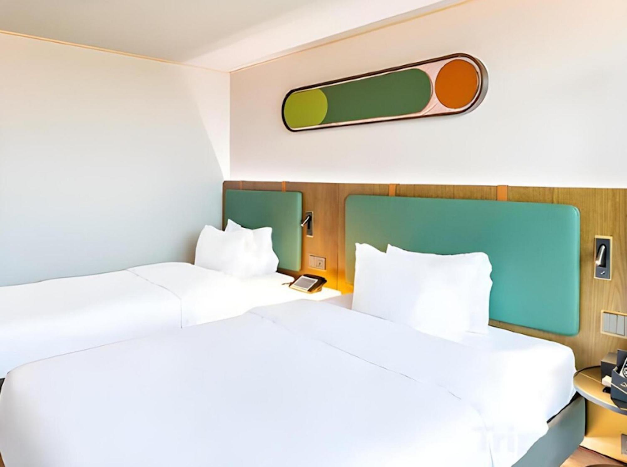 Deluxe Twin Room - No Parking - Photo 2