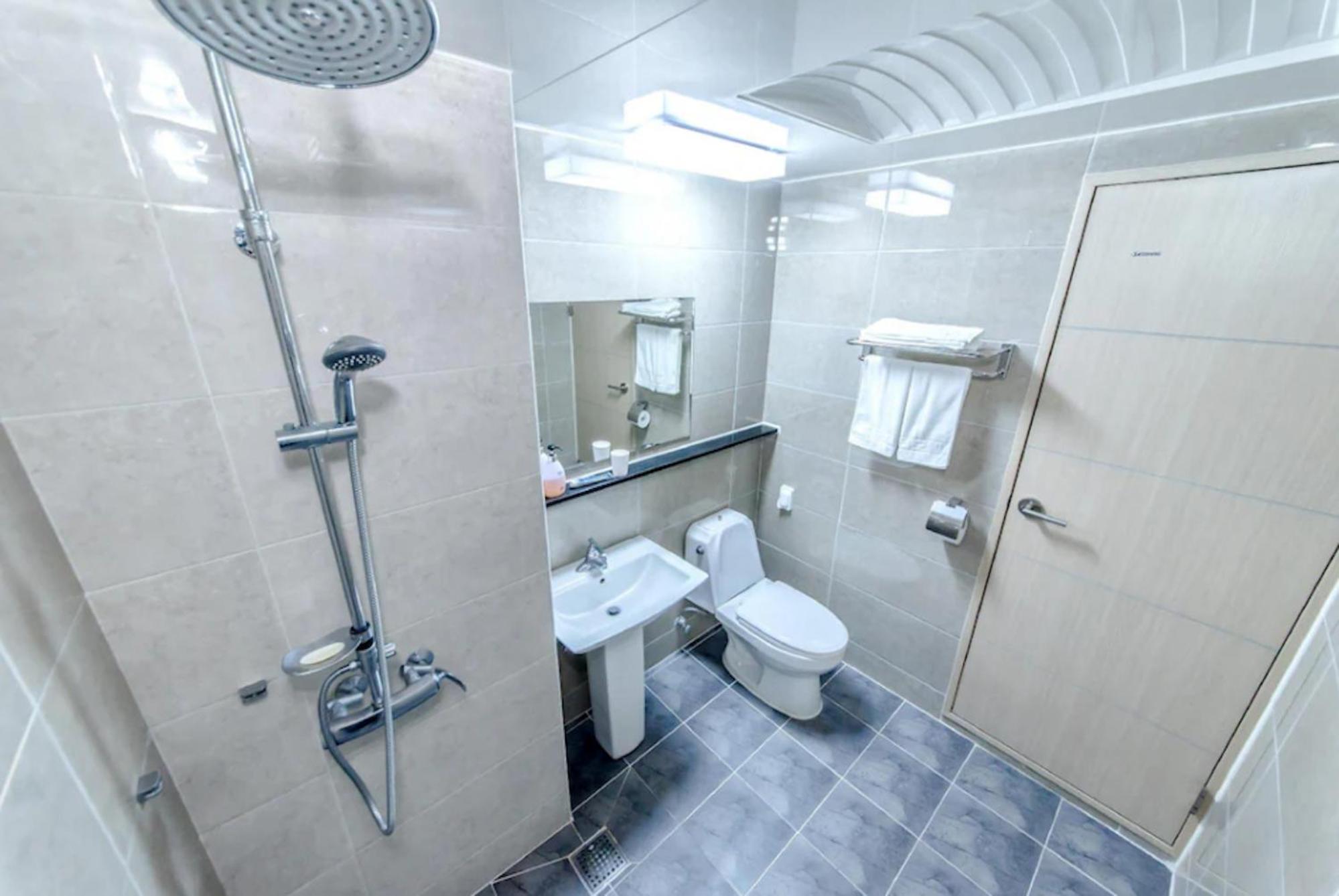 Standard Twin Room - No Parking - Photo 6