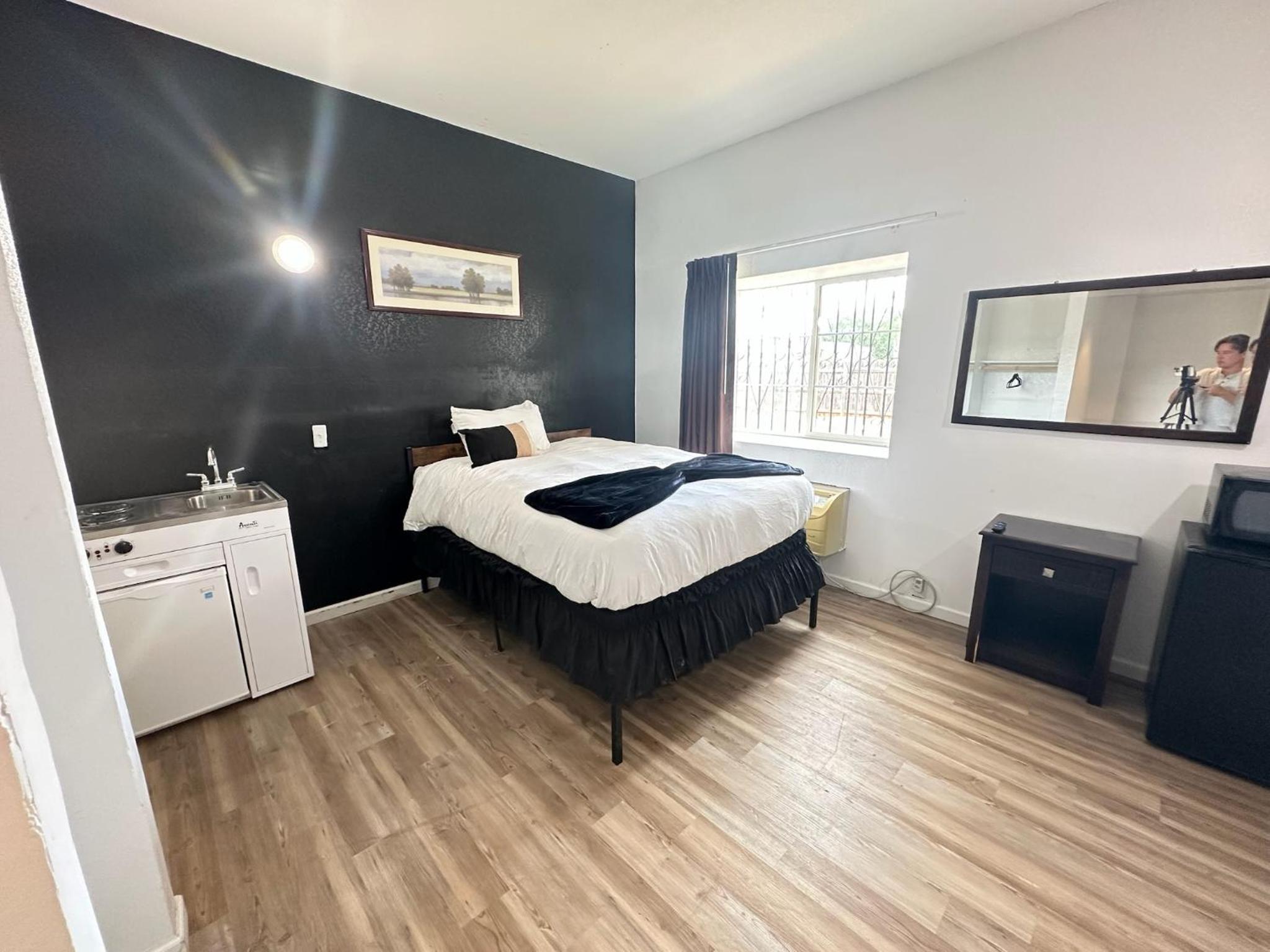 Queen Suite