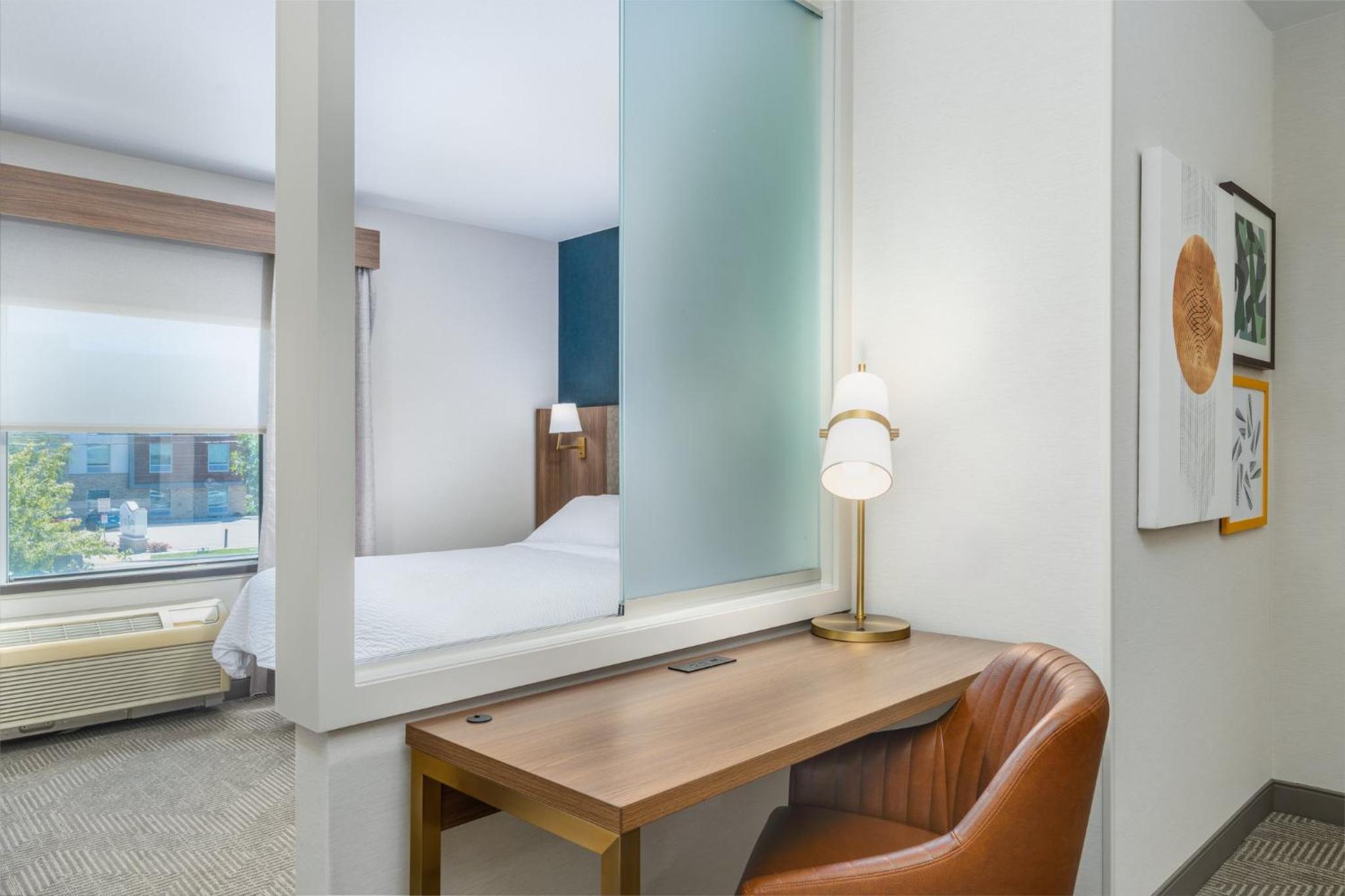 Premium Room - Photo 6