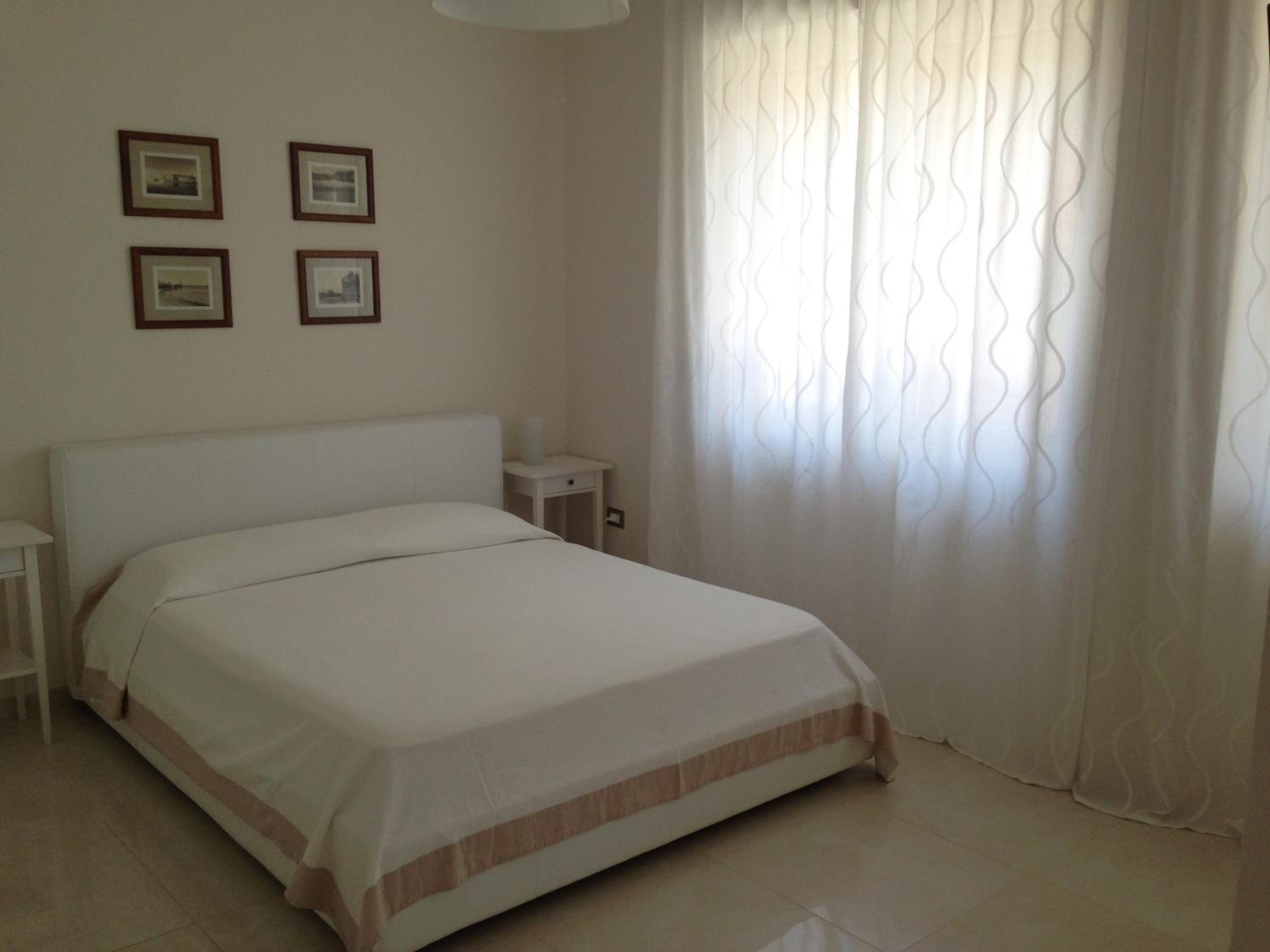 Deluxe Double Room - Photo 4