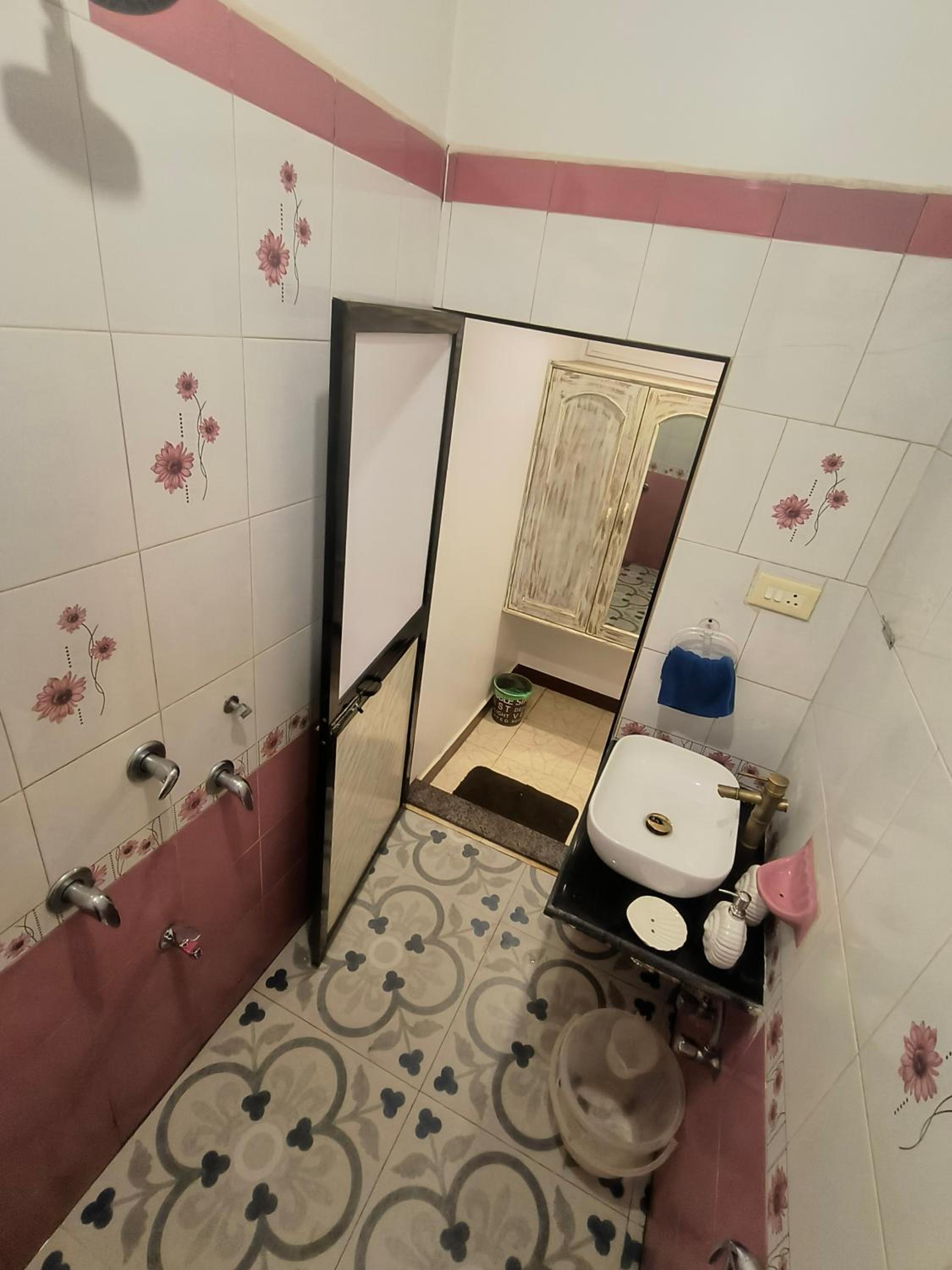 Standard Double Room photo 2